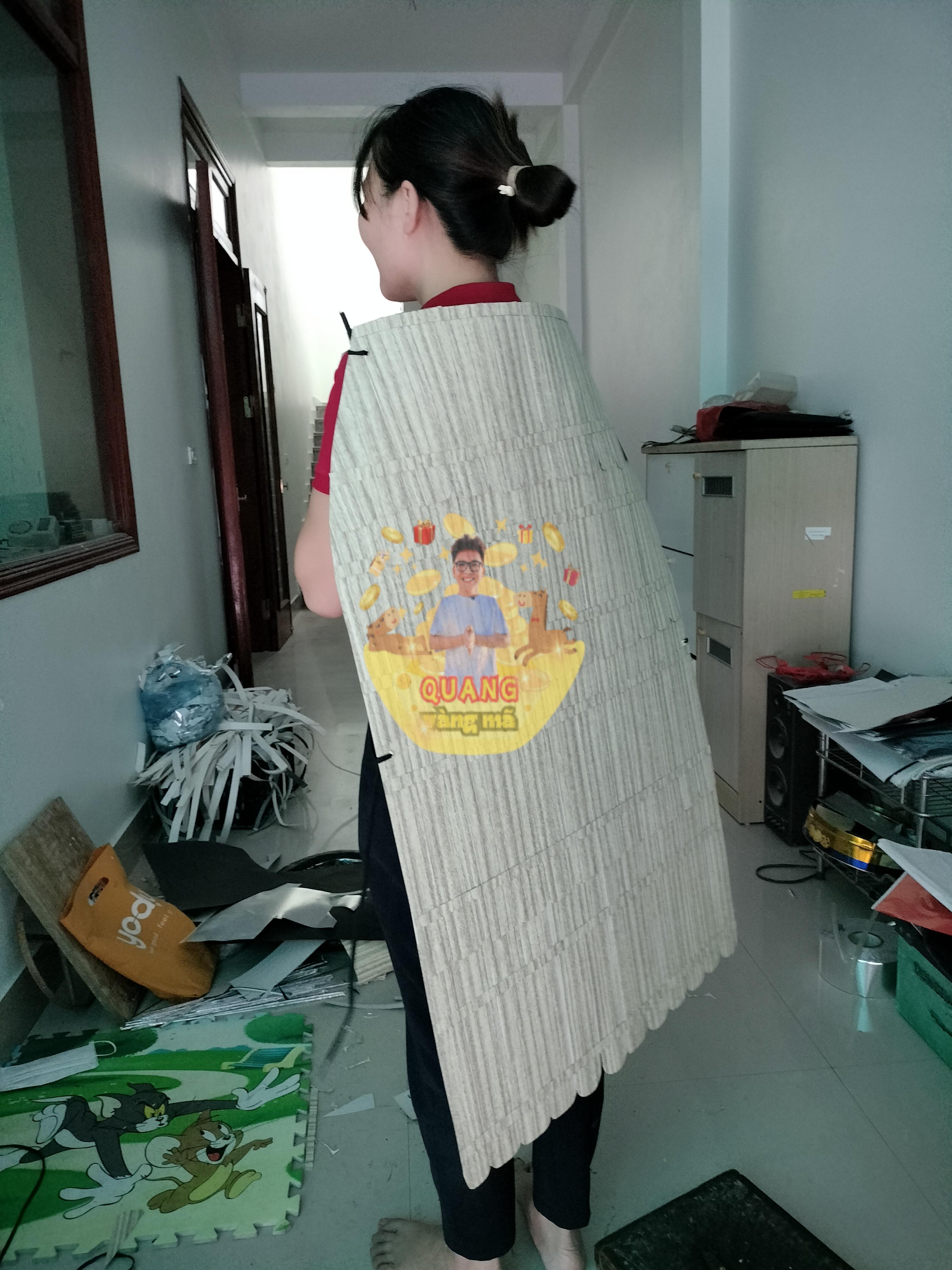 ÁO CHOÀNG ĂN XIN