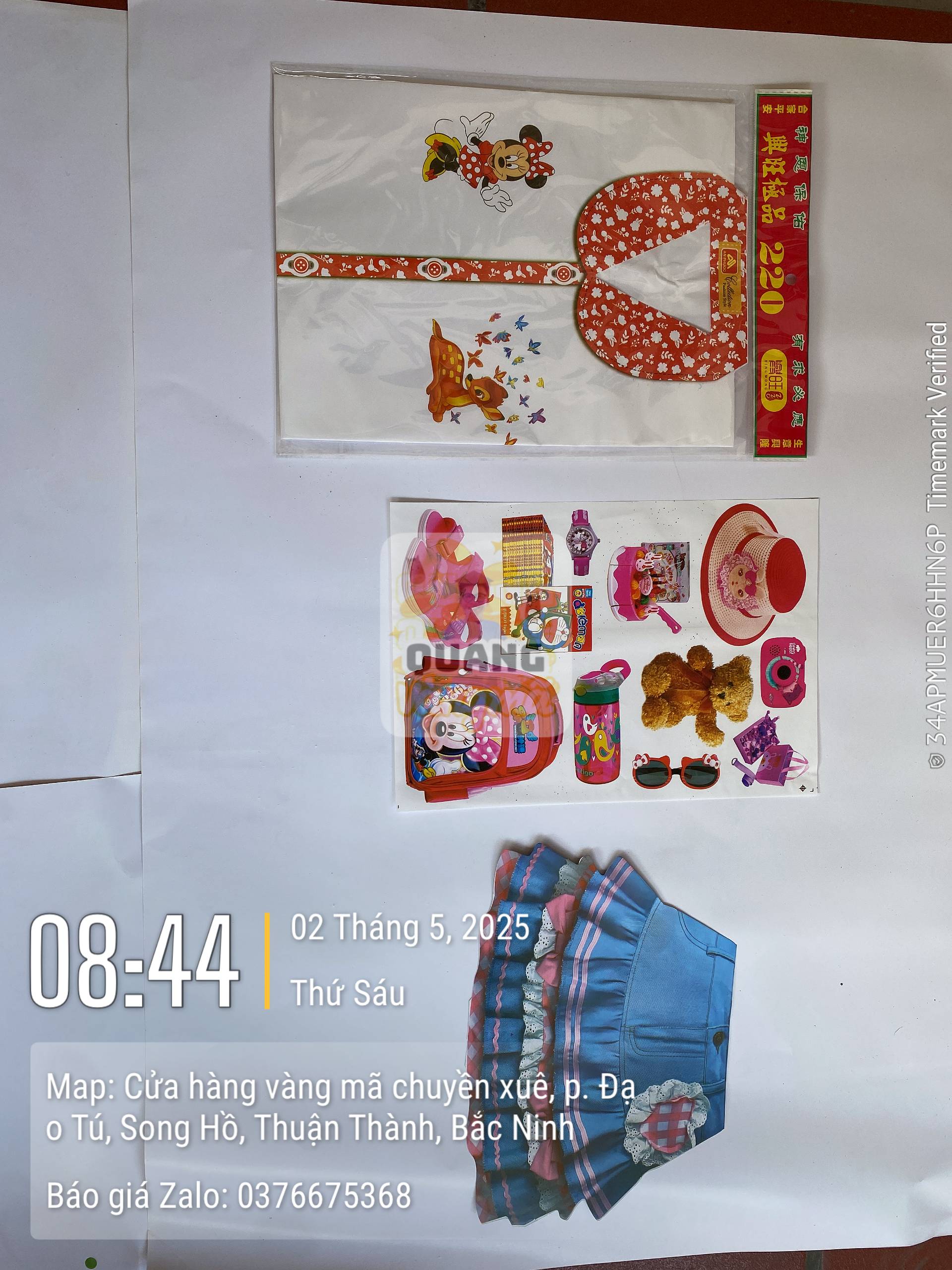Áo hoa nữ trẻ con