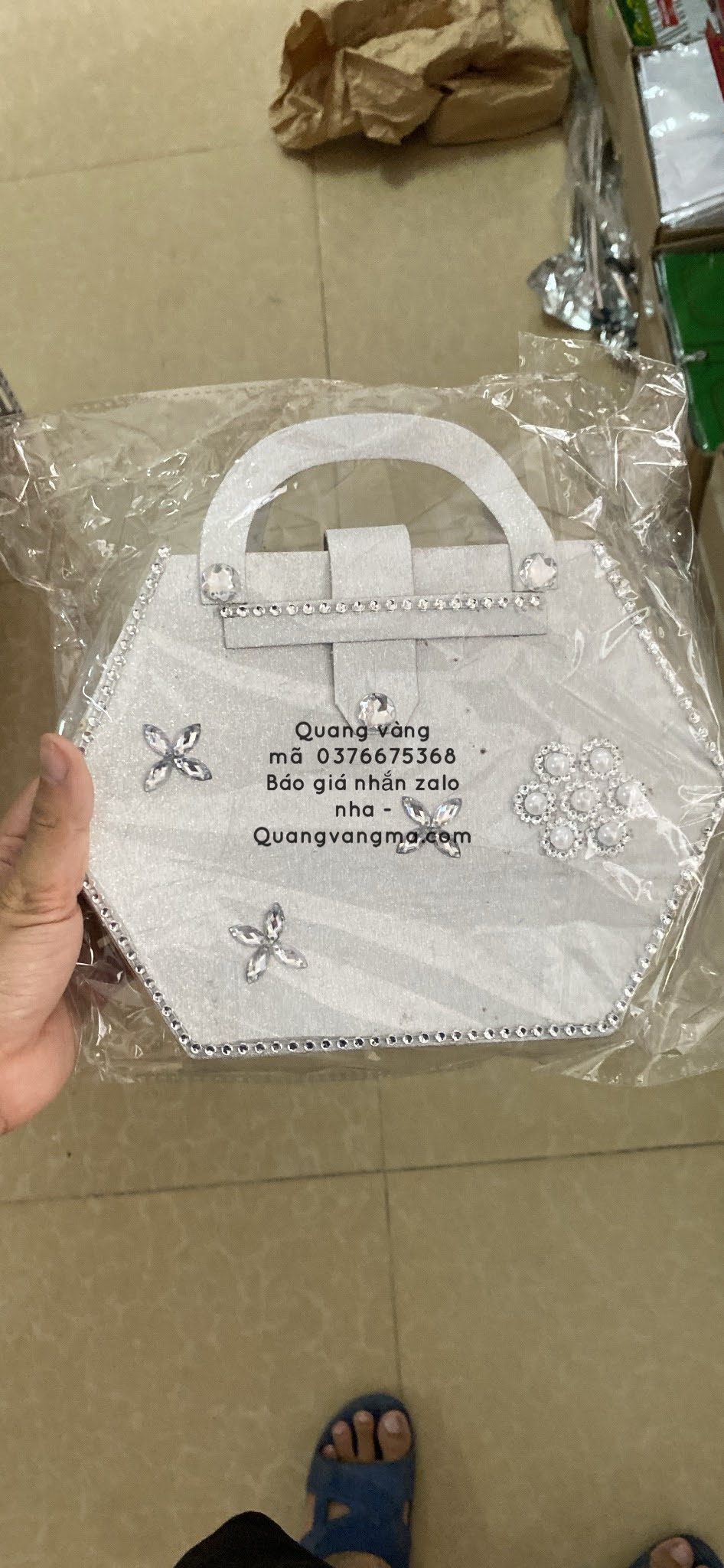 BỘ CÔ 6 VÀ BỘ ĐỘI SỈ