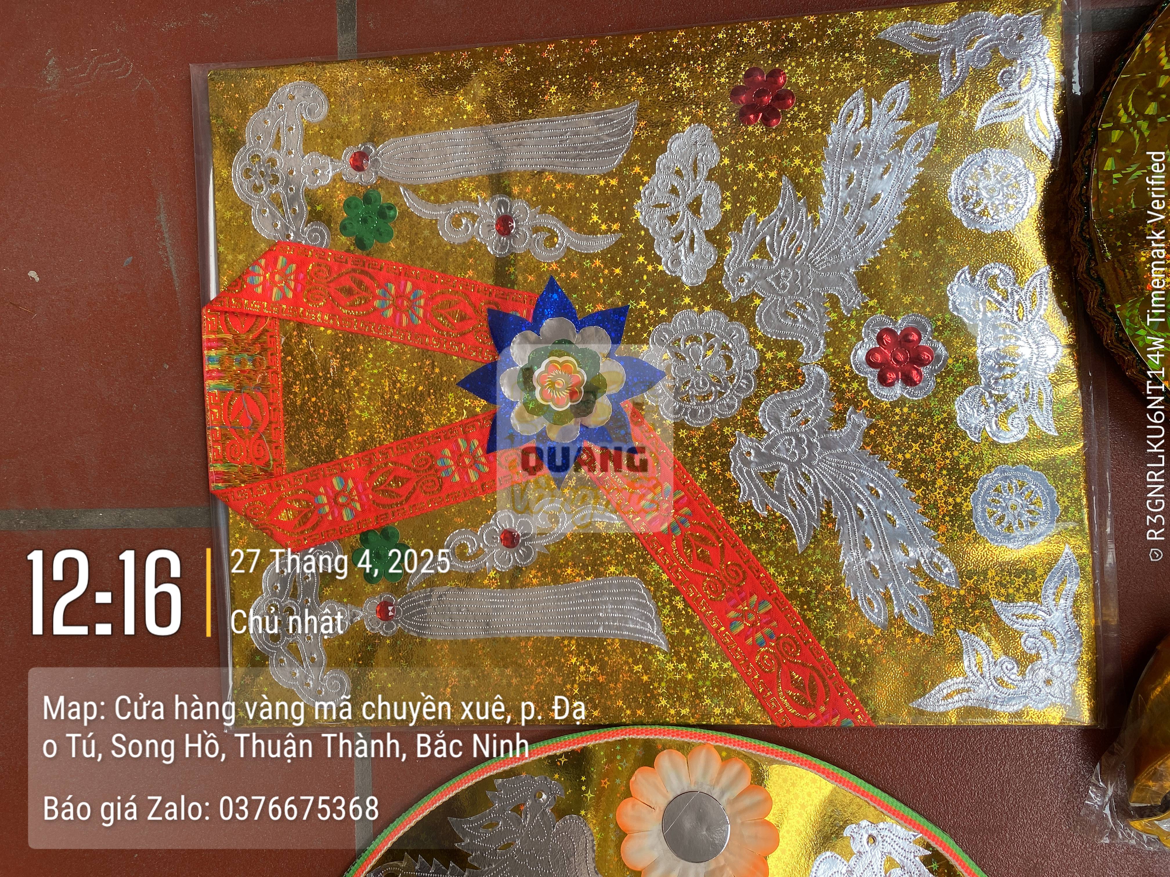 Bộ mẫu vàng
