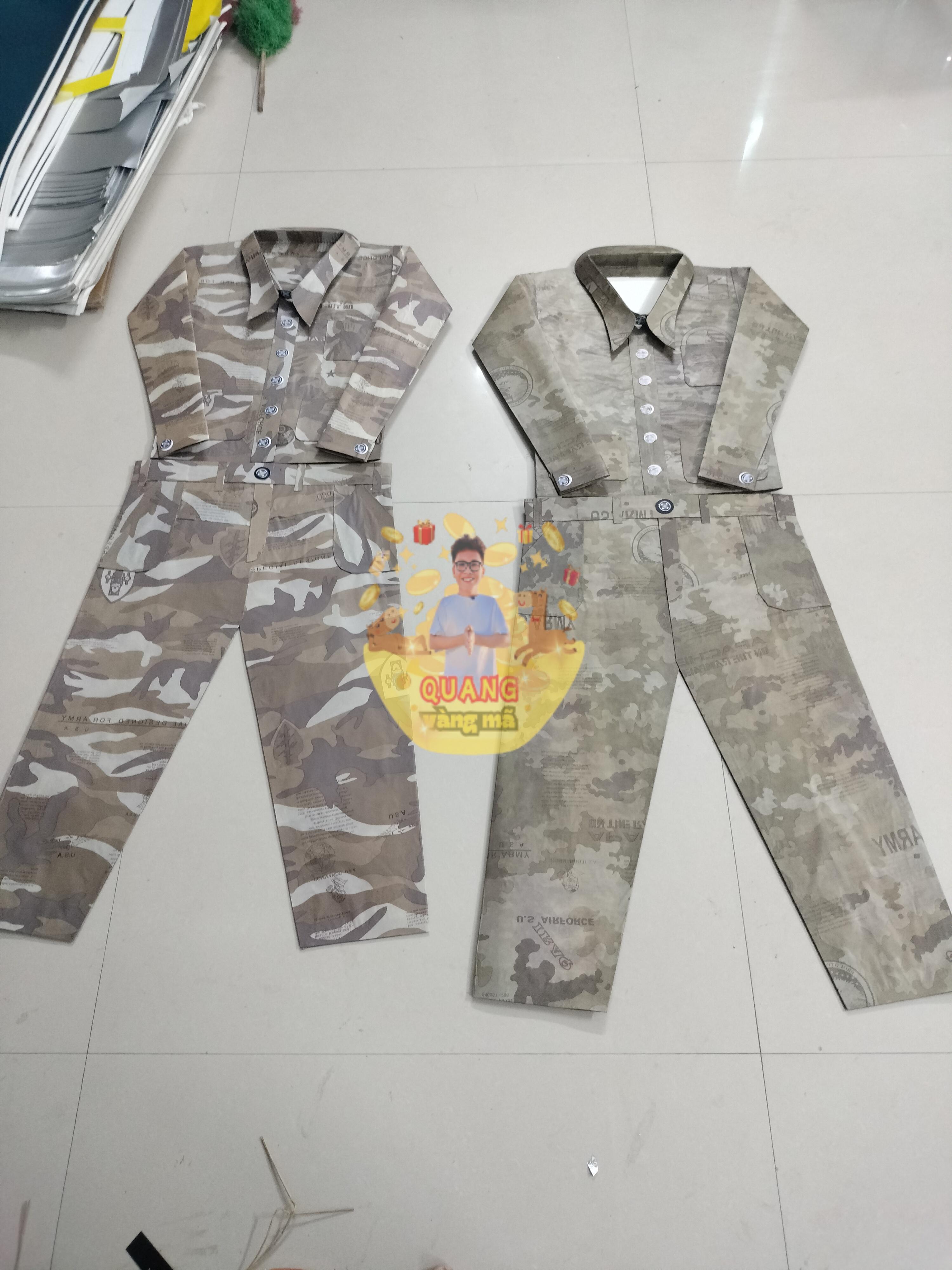 Bộ quần áo rằn ri và quần áo mặc ở nhà to dài rộng