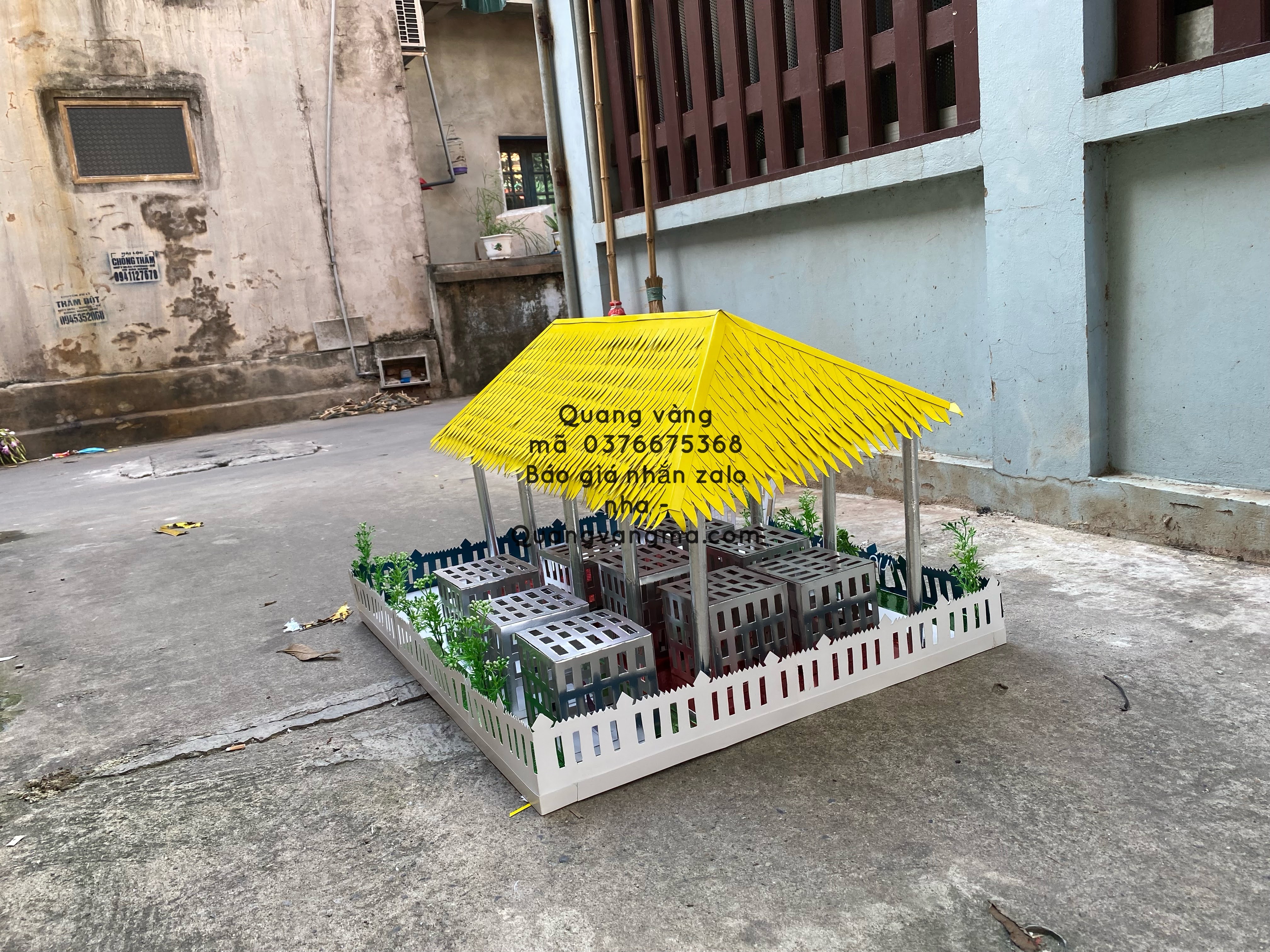 CHUỒNG GÀ