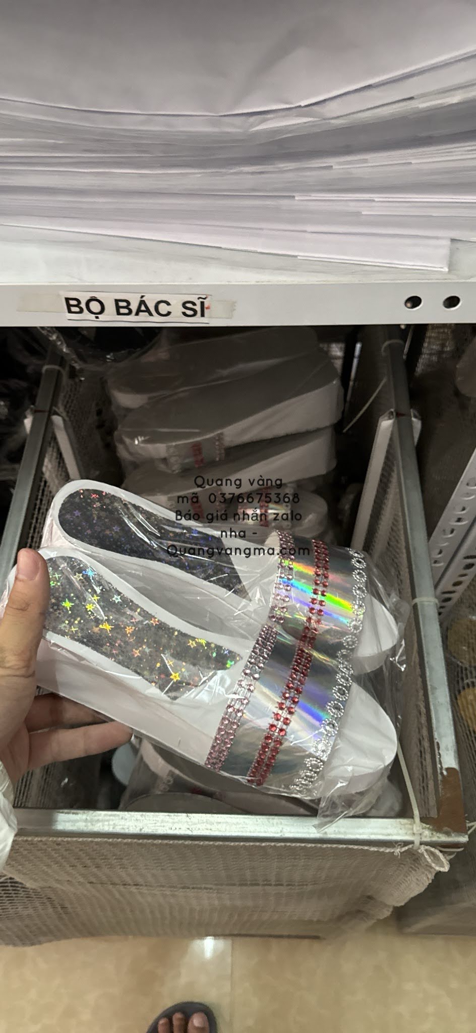 Các mẫu giầy dép nhà làm