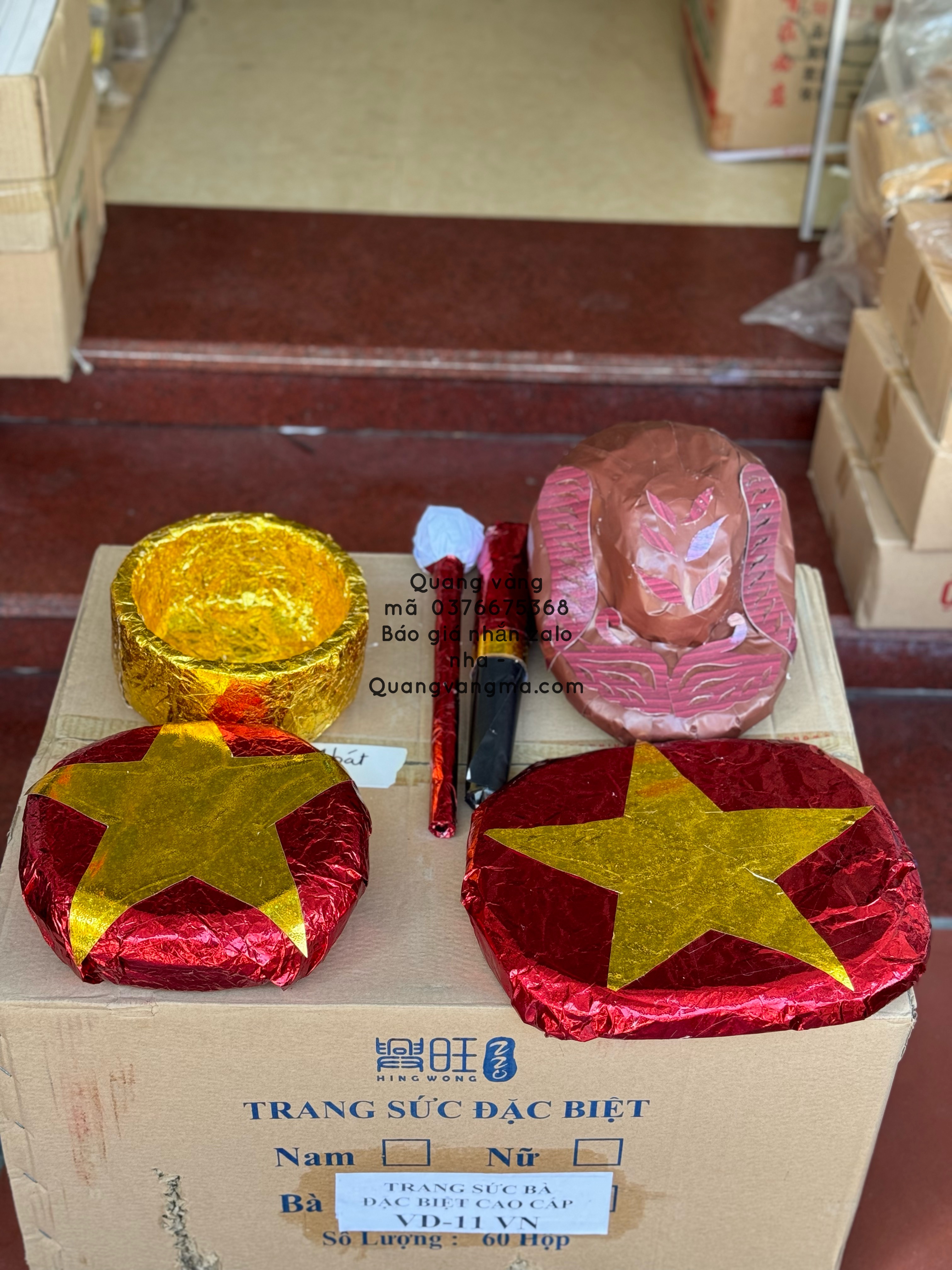 Chuông mõ cờ việt nam yêu nước