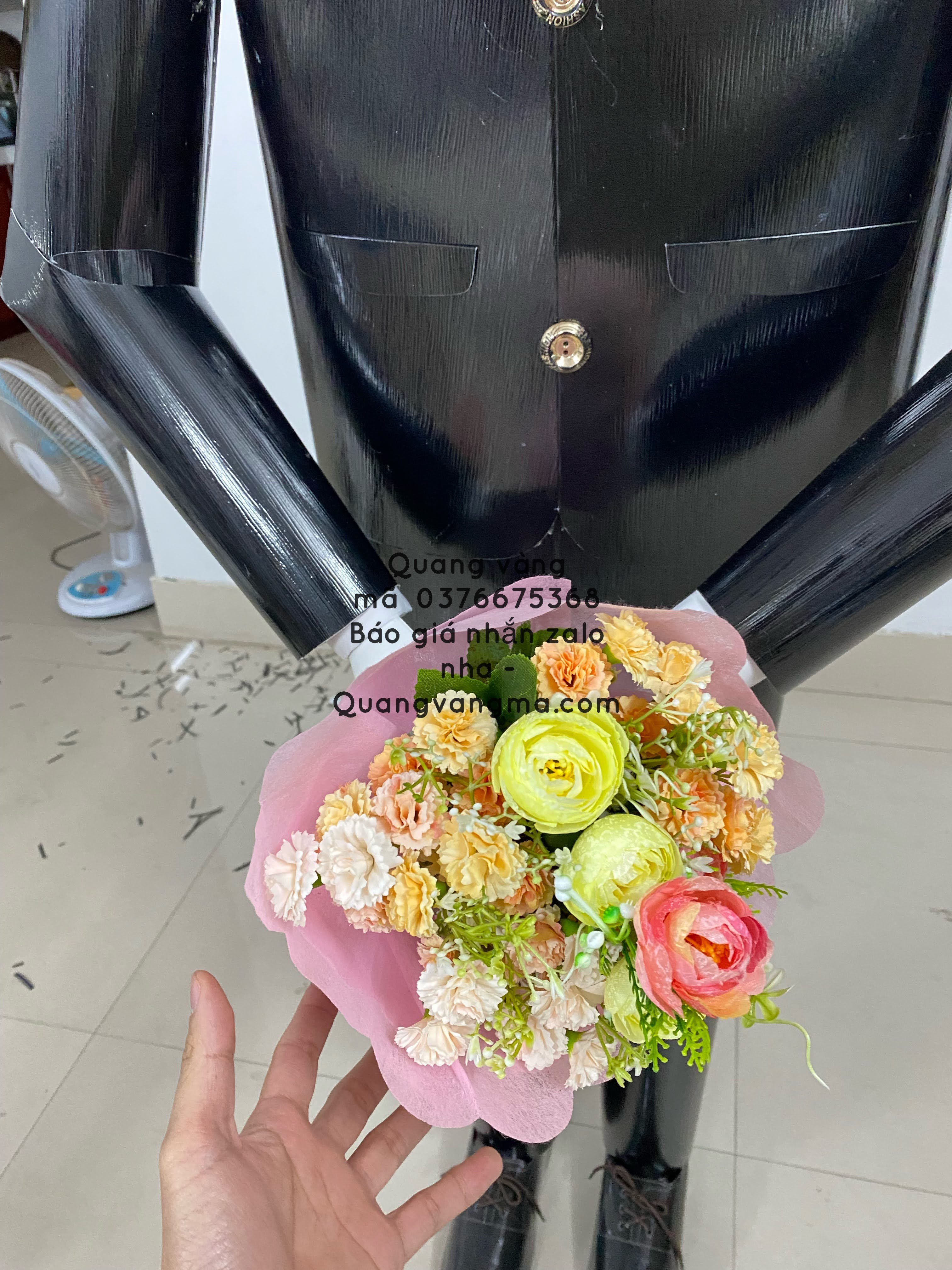 Cô dâu chú rể sịn