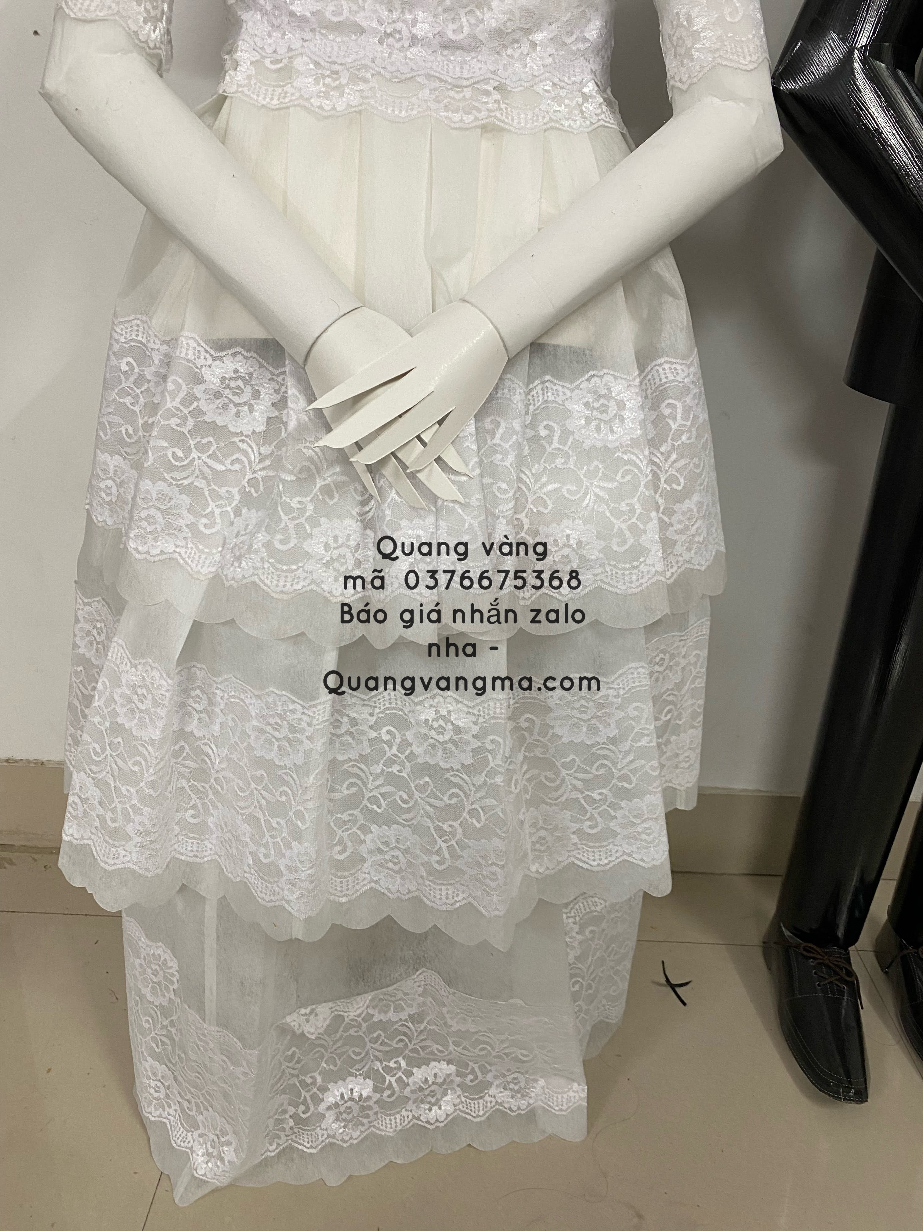 Cô dâu chú rể sịn