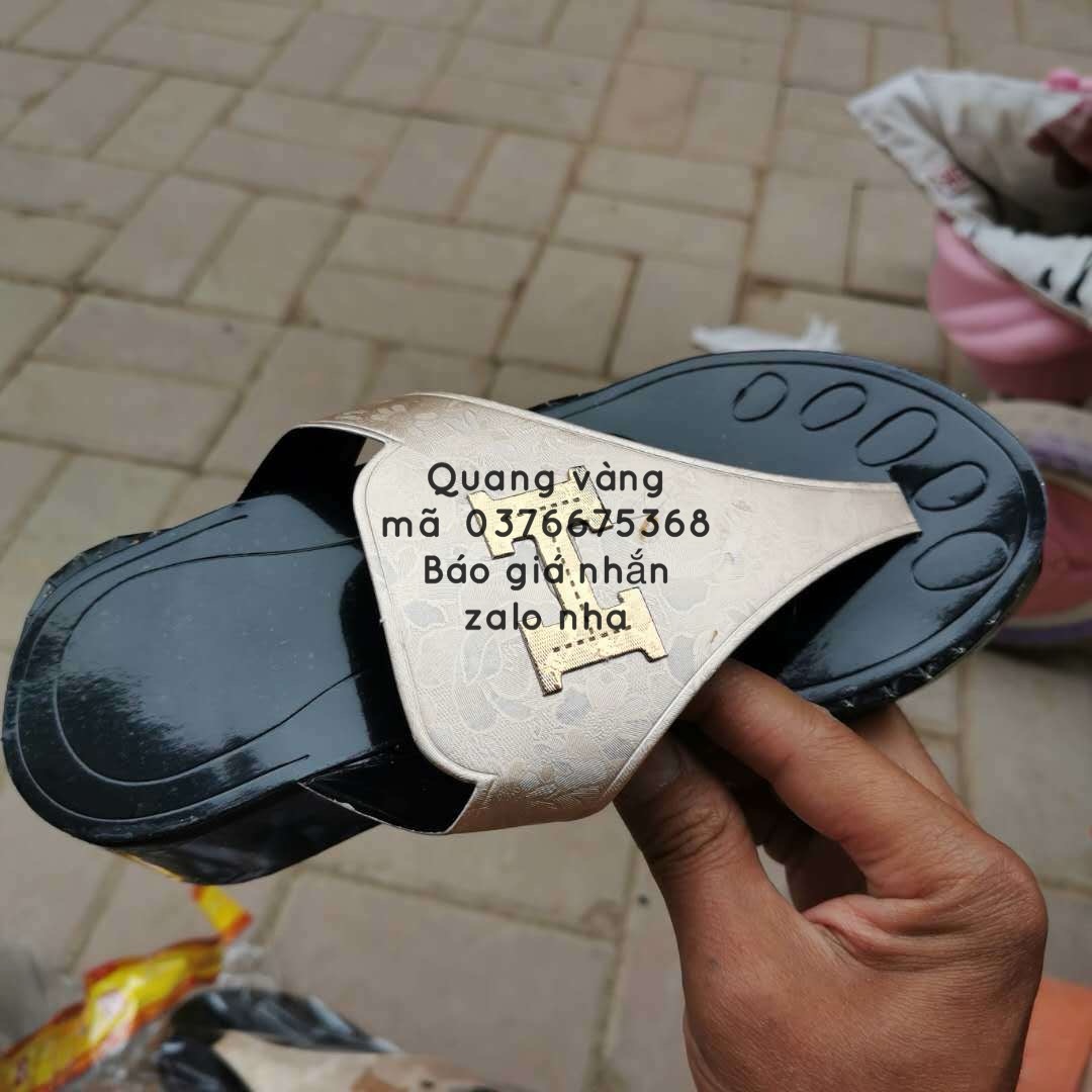 Dép xỏ ngon