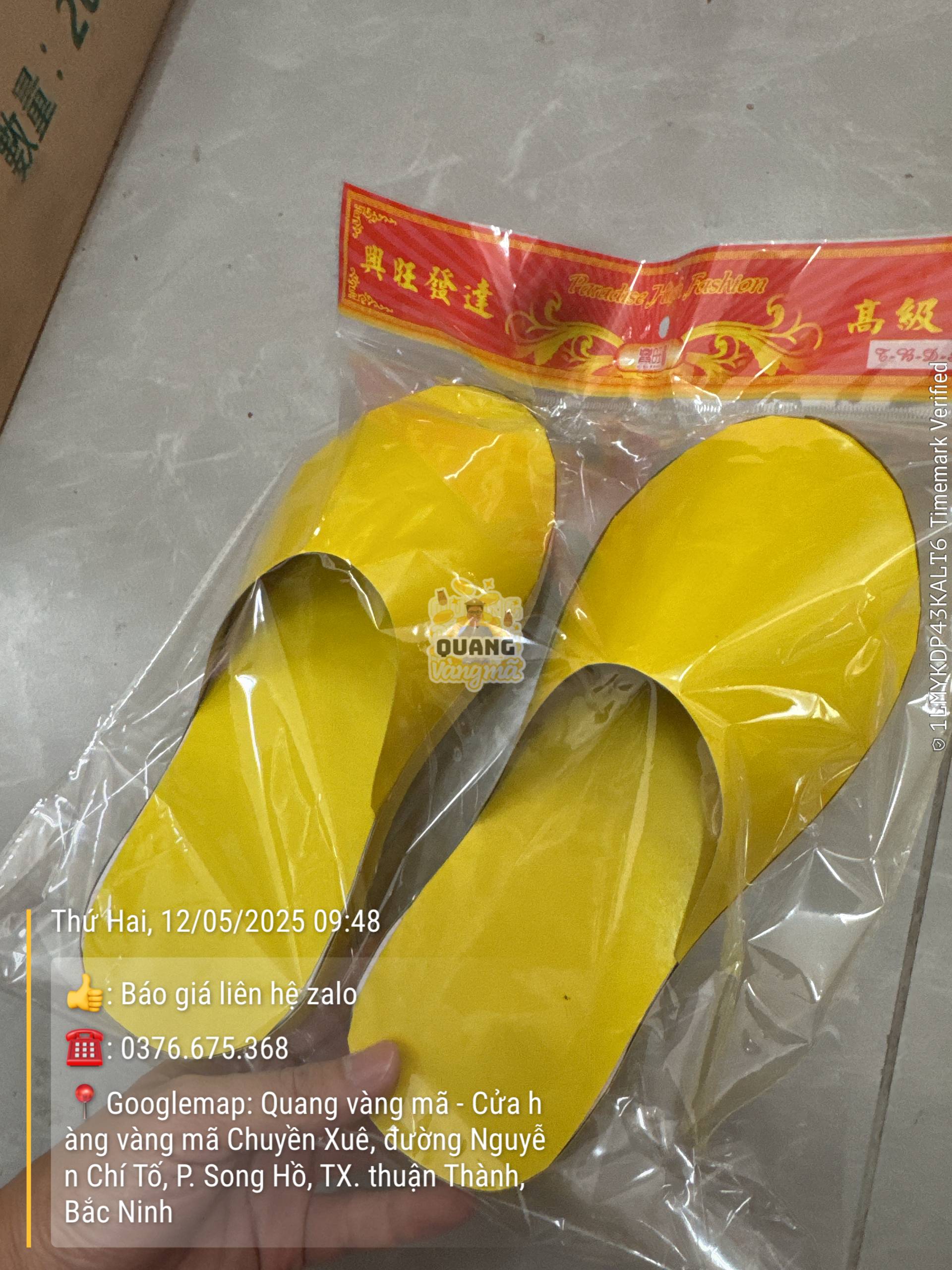 Dép xục vàng