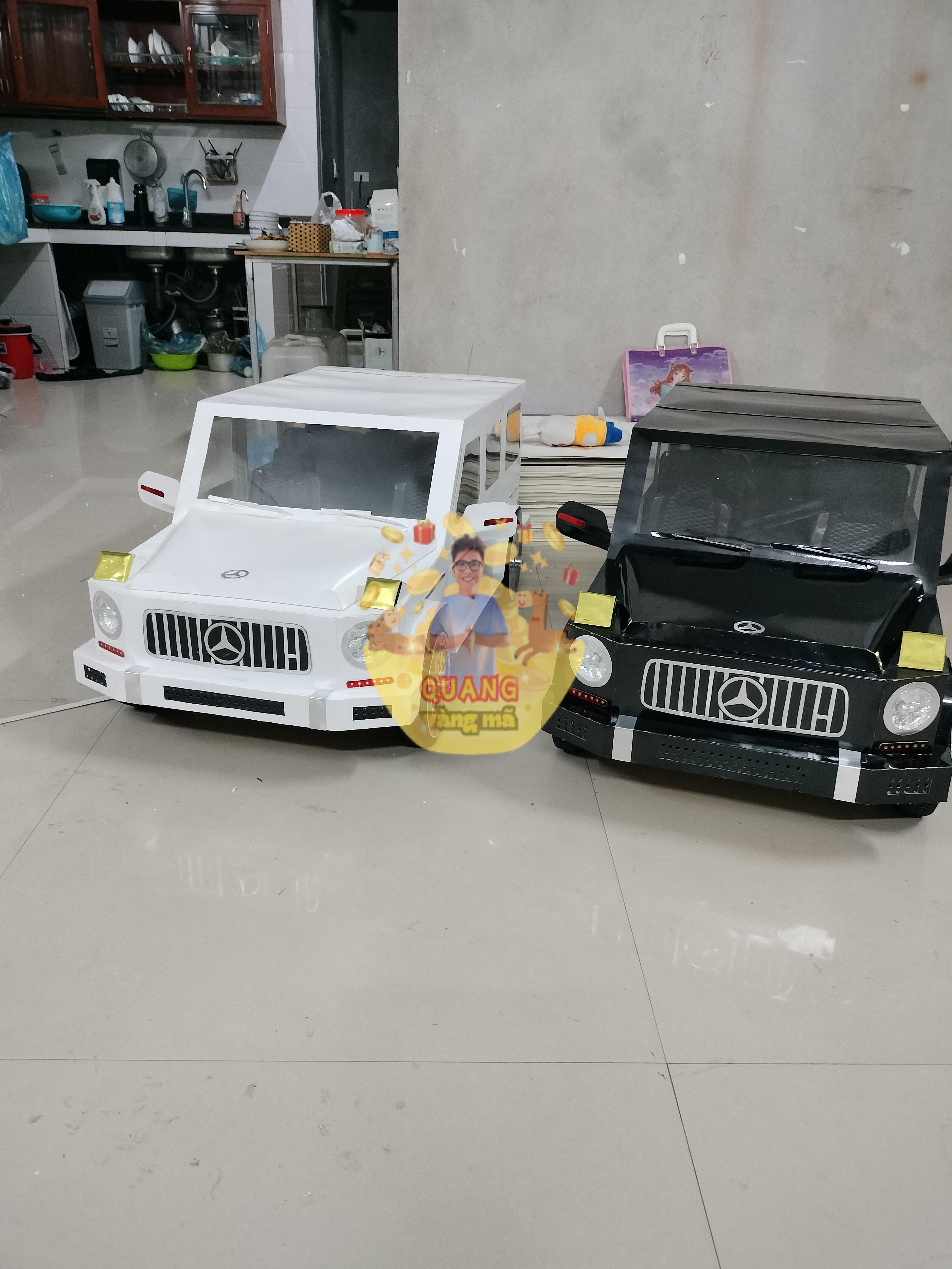 G63 trắng đen