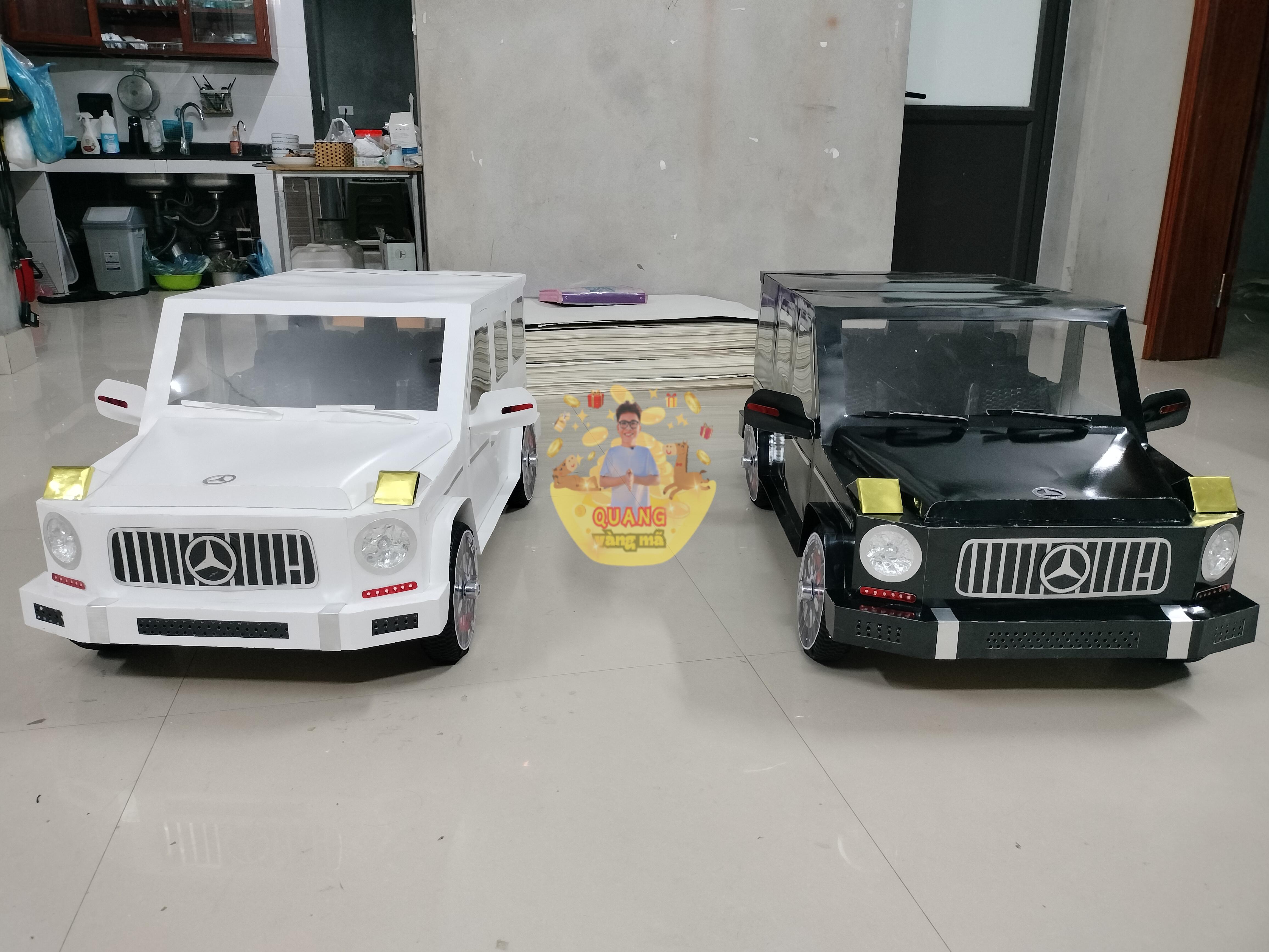 G63 trắng đen