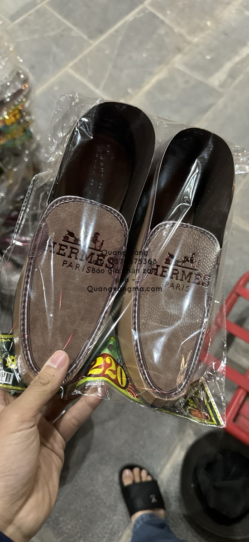 Giầy LV