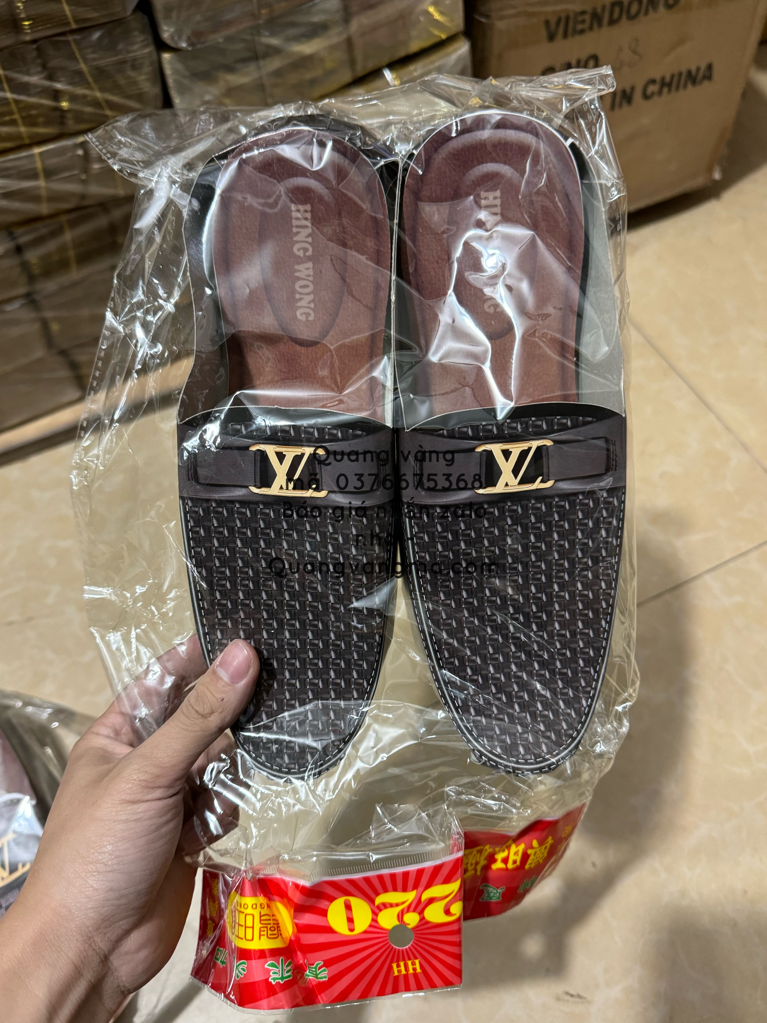 Giầy LV