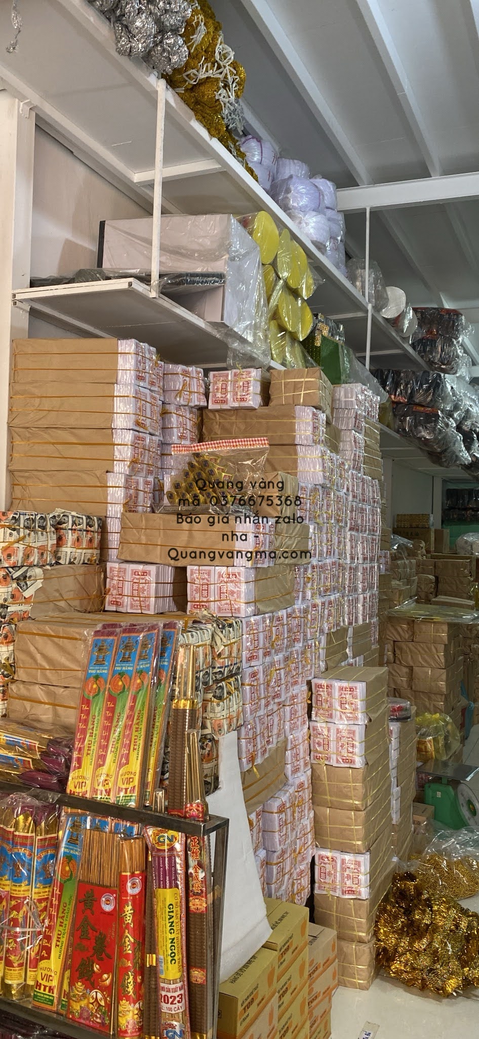 HÌNH ẢNH TRONG CỬA HÀNG