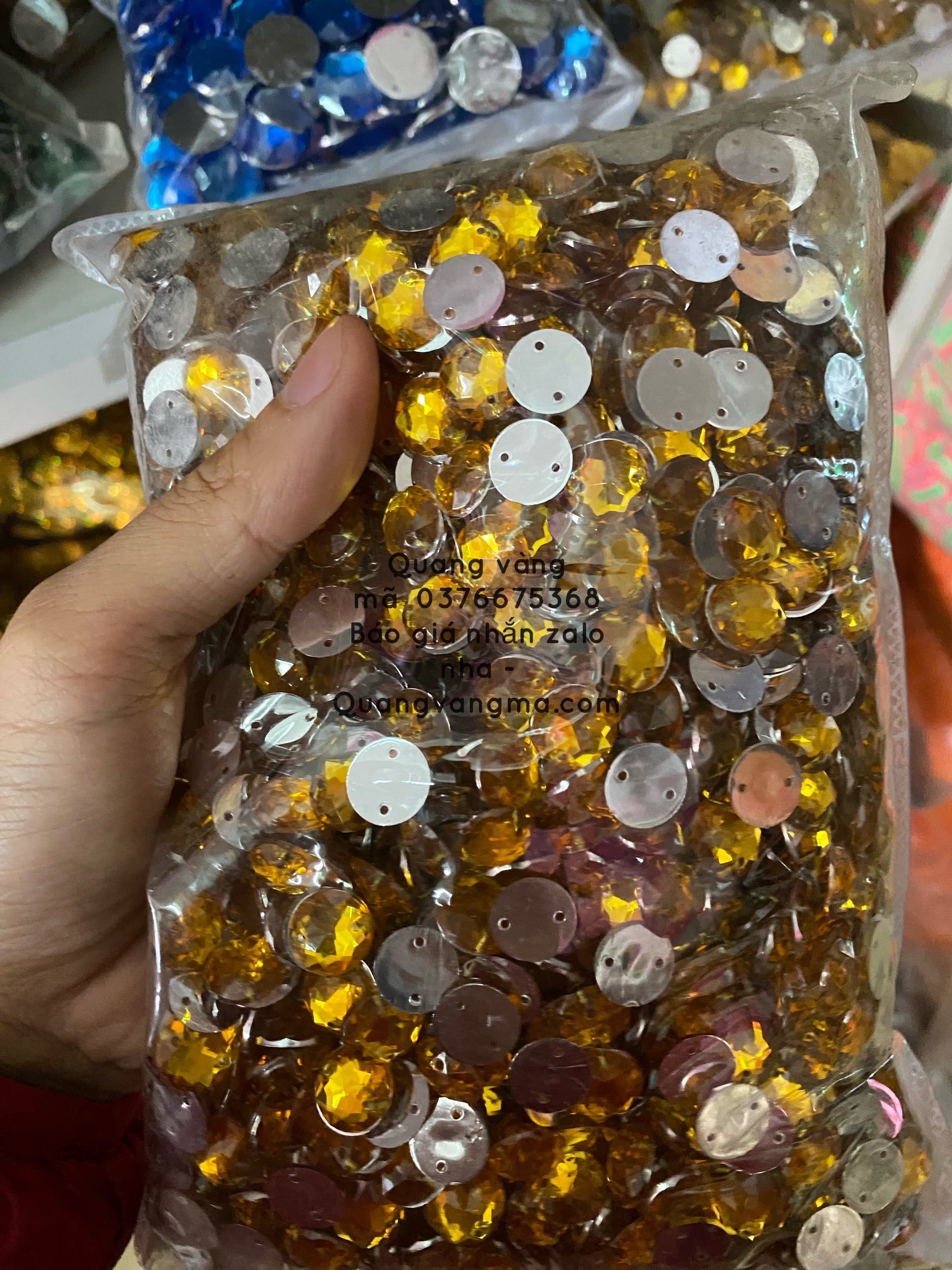 HOA SẮT VÀ HOA ĐÁ MẮT CÔNG MẮT HOA MẪU SẴN TẠI CỬA HÀNG