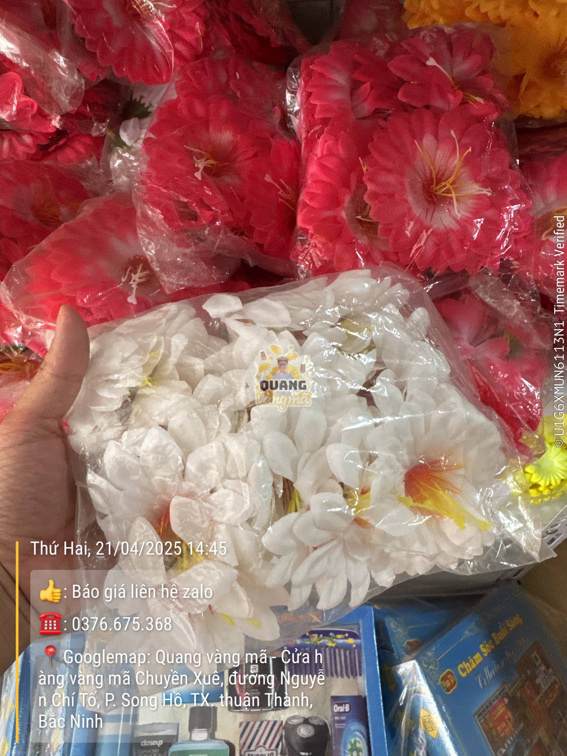 Hoa bông nhựa qvm15
