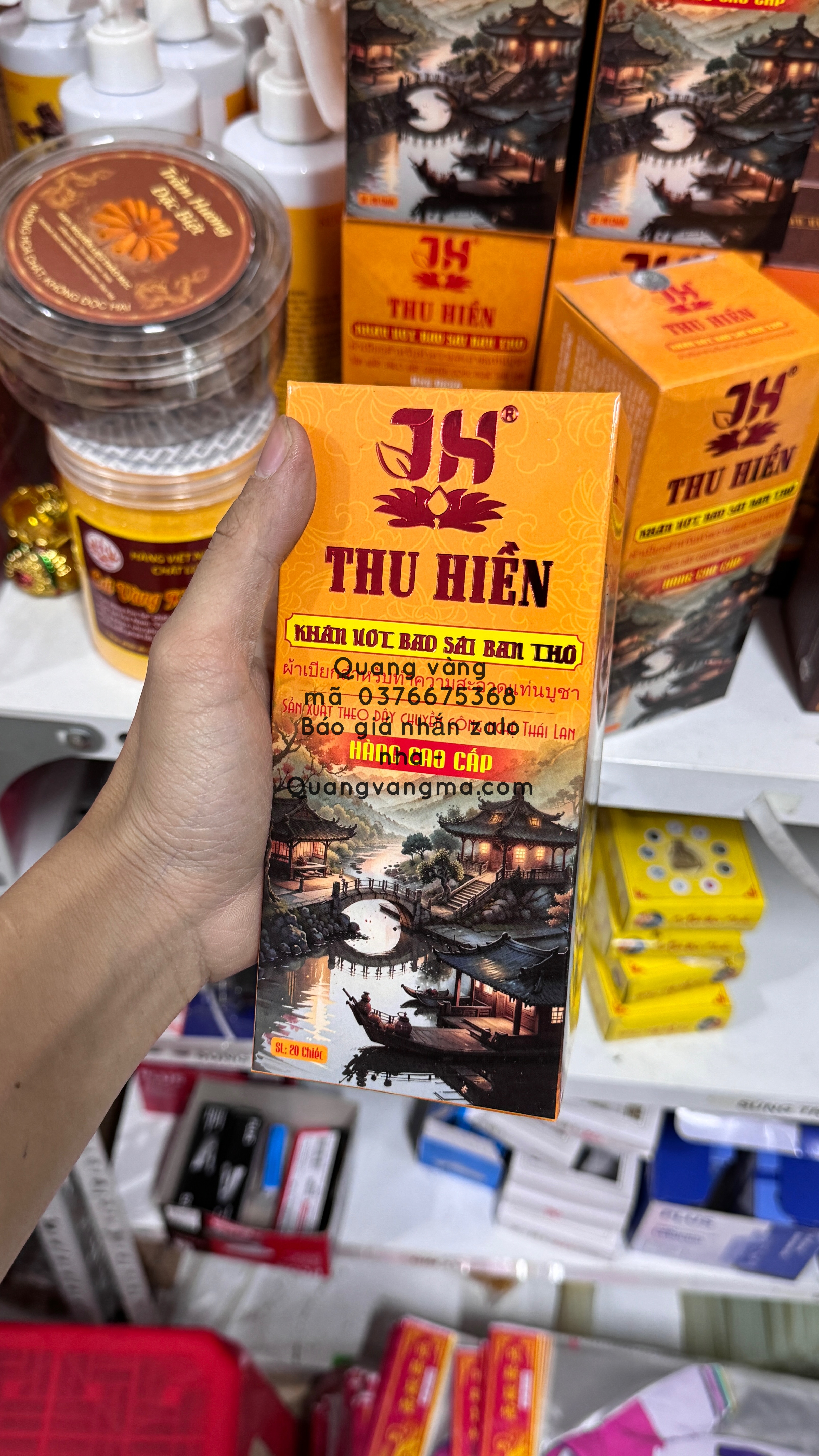 Khăn sai ban thờ thu hiền