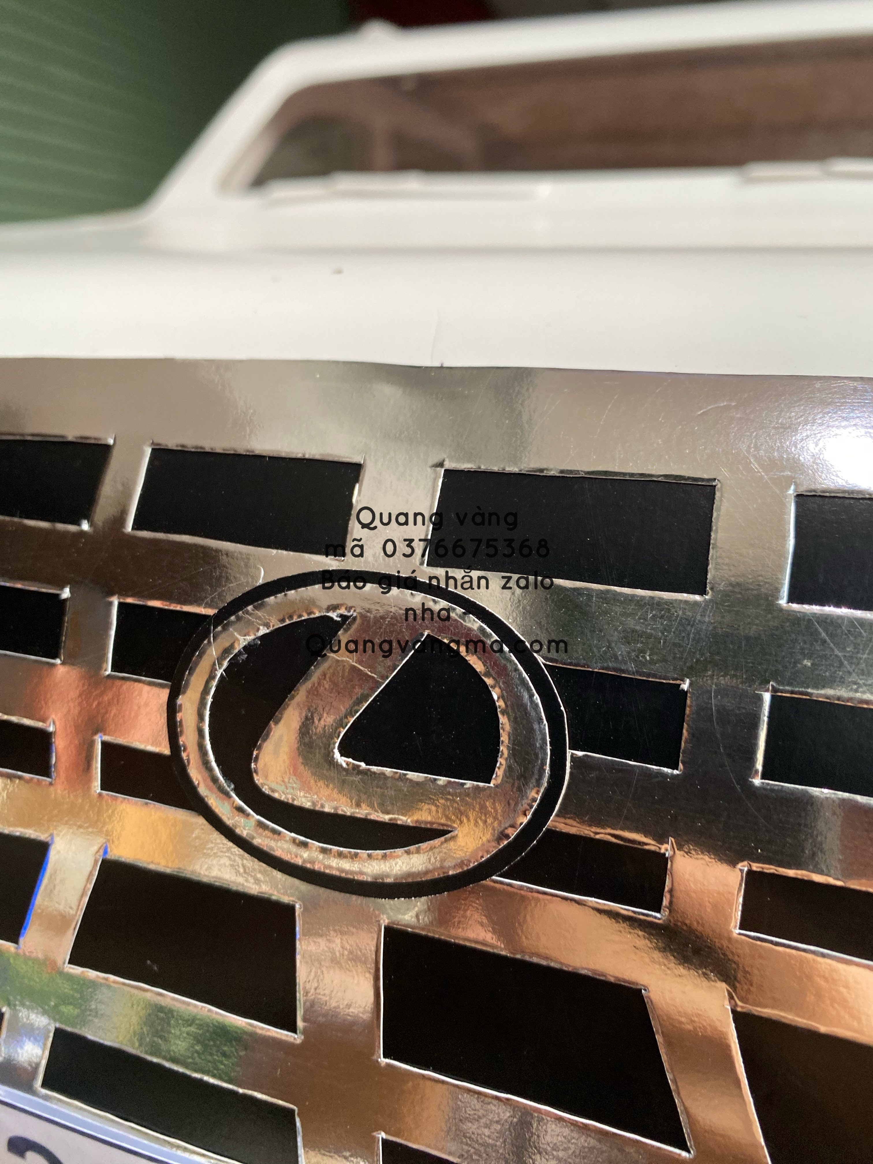 LX570 TRẮNG NỘI THẤT NÂU