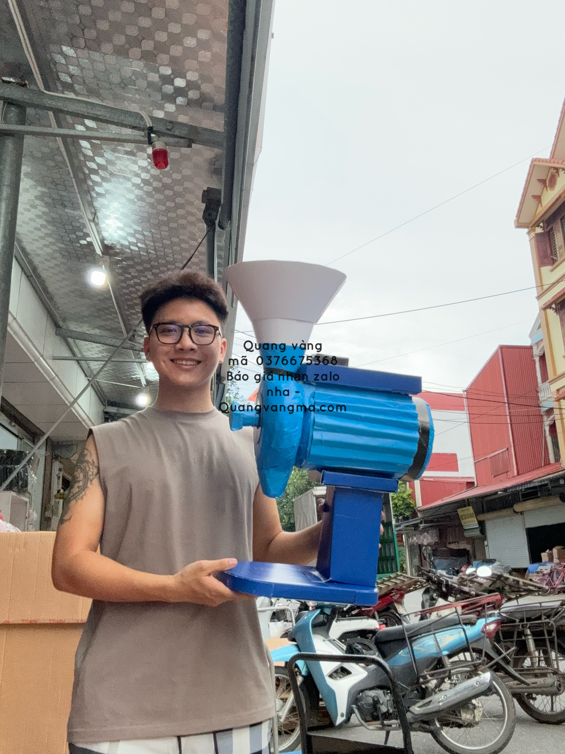 Máy xay thịt