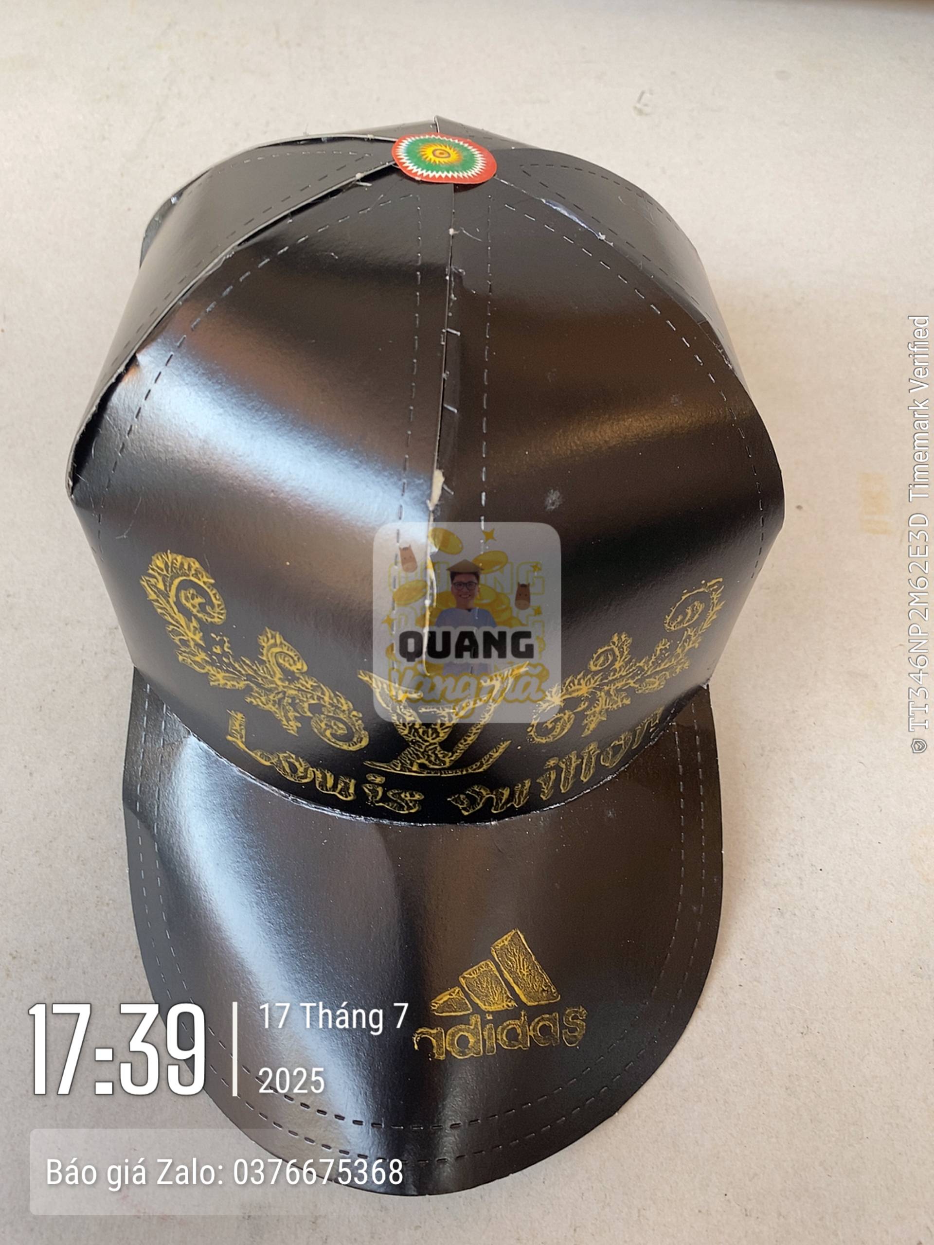 Mũ adidas màu