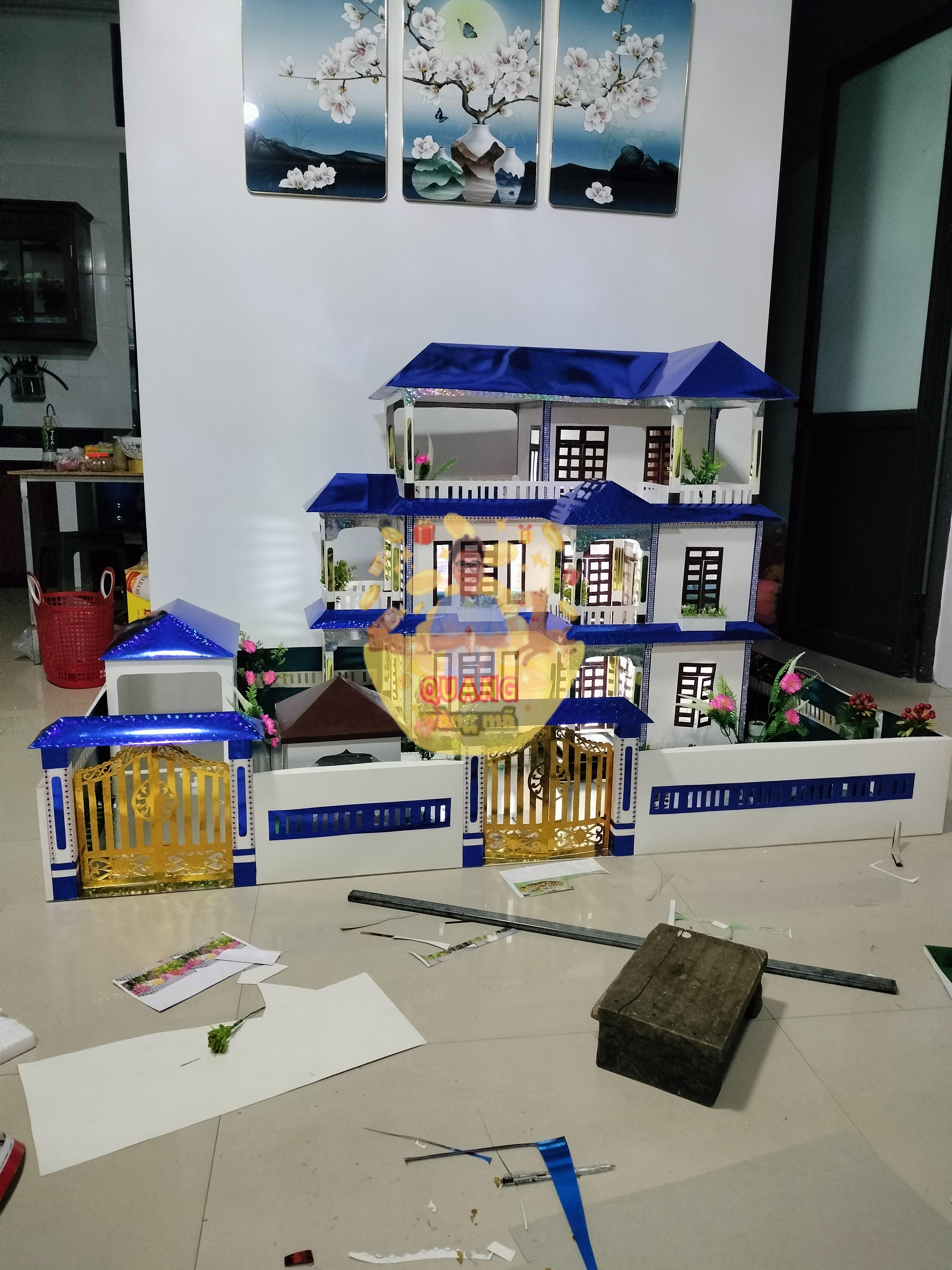 NHÀ 3 TẦNG 2 CỔNG SÂN RỘNG