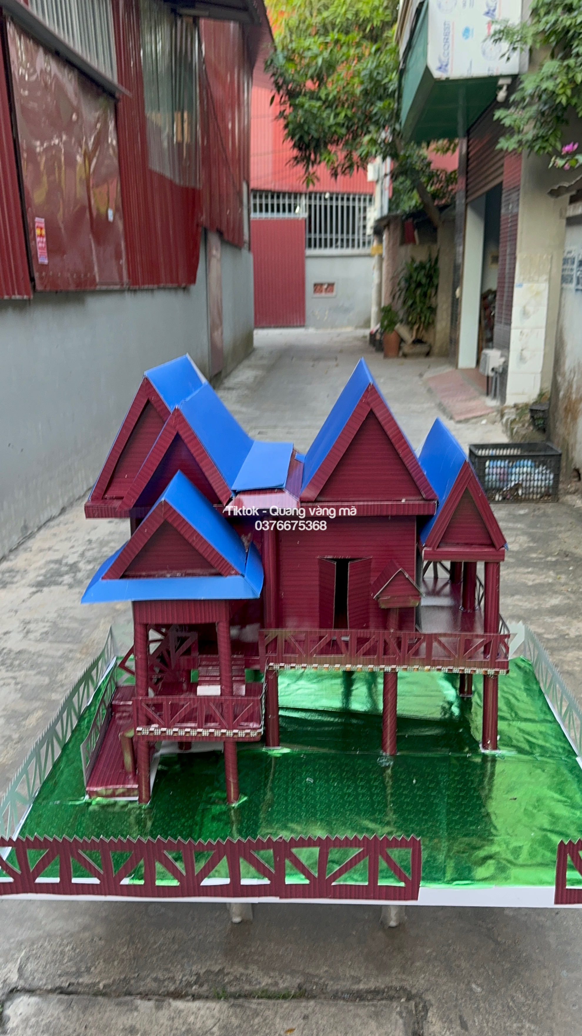 Nhà sàn gỗ sịn luôn