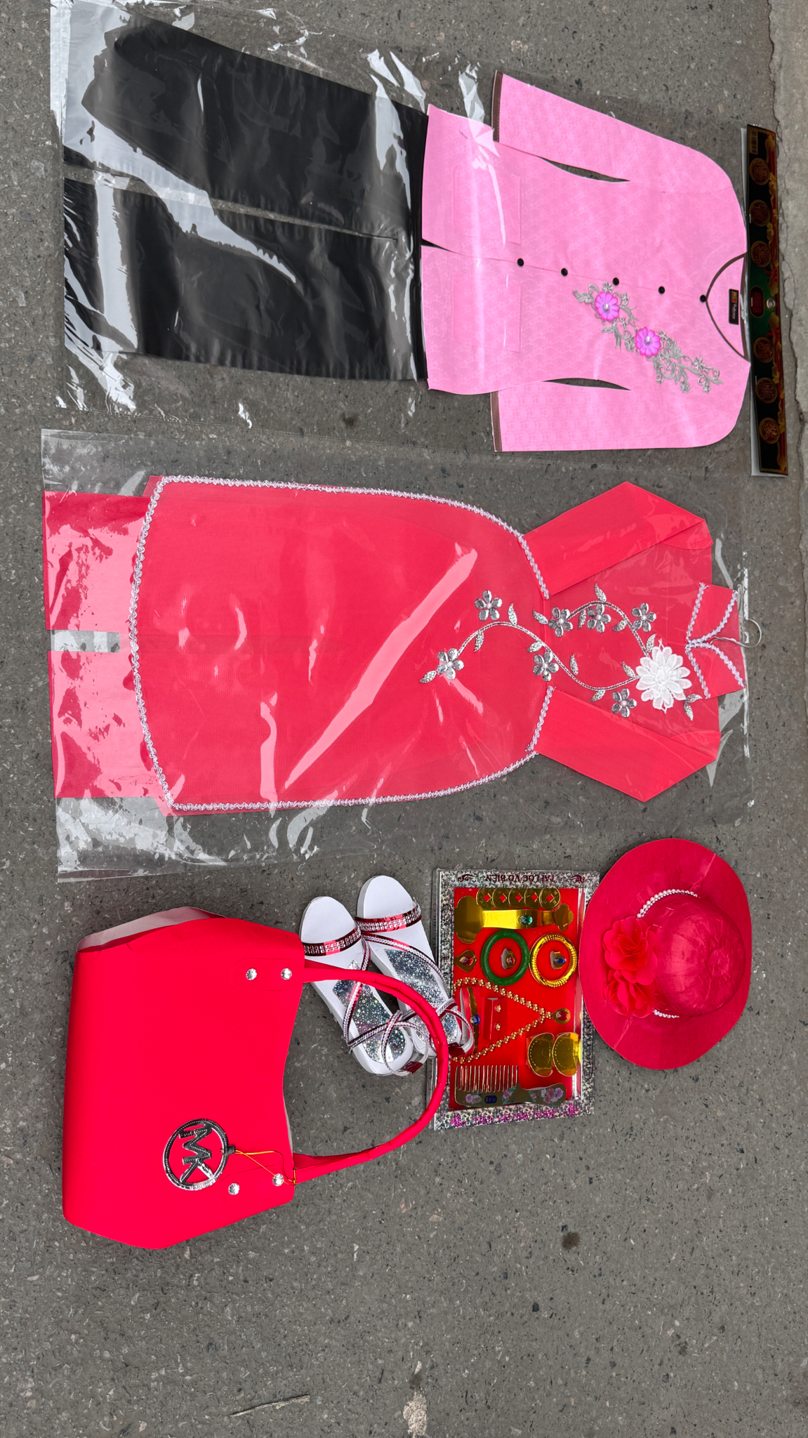 Set nữ đỏ