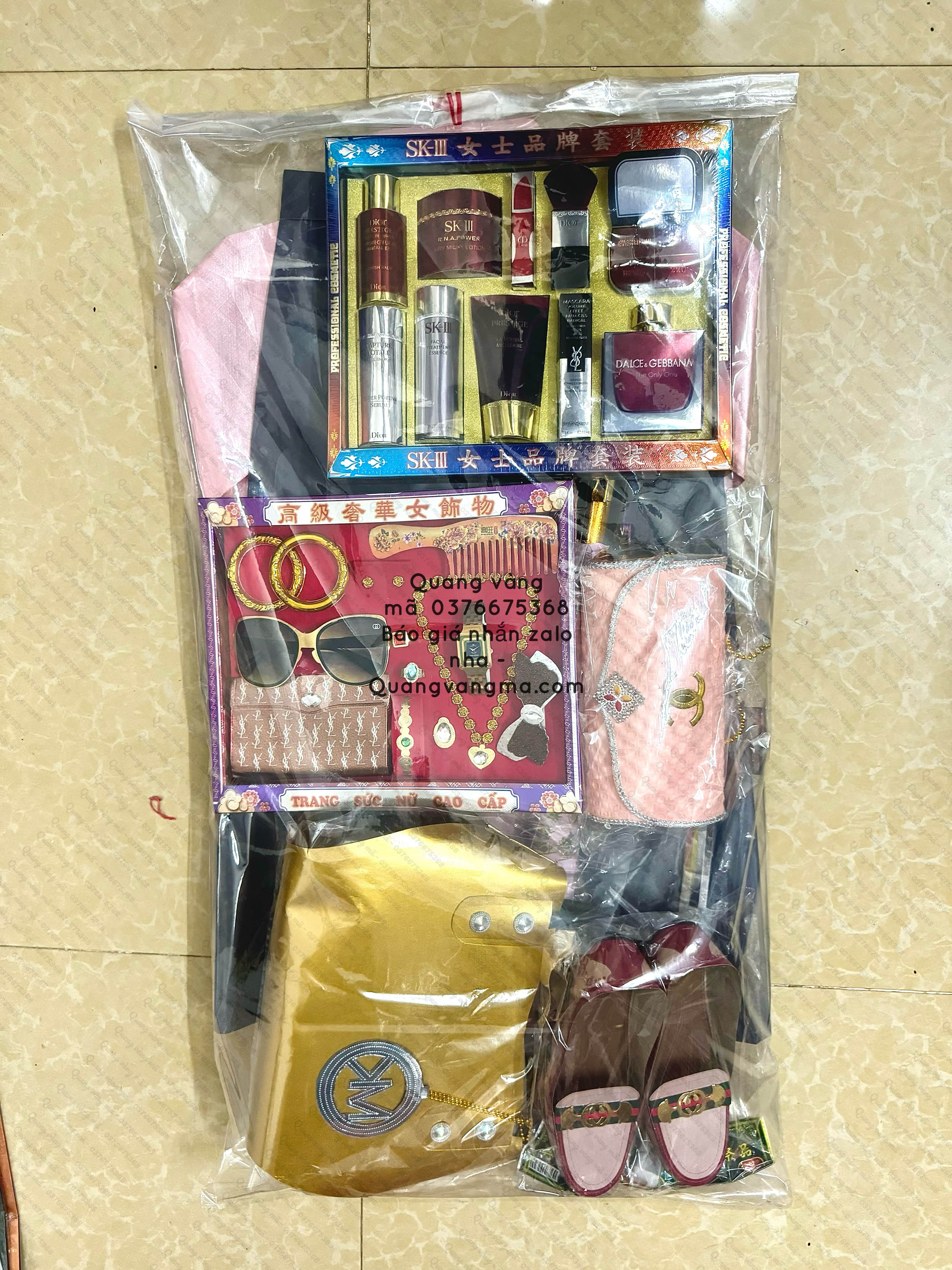 Set phụ nữ sịn