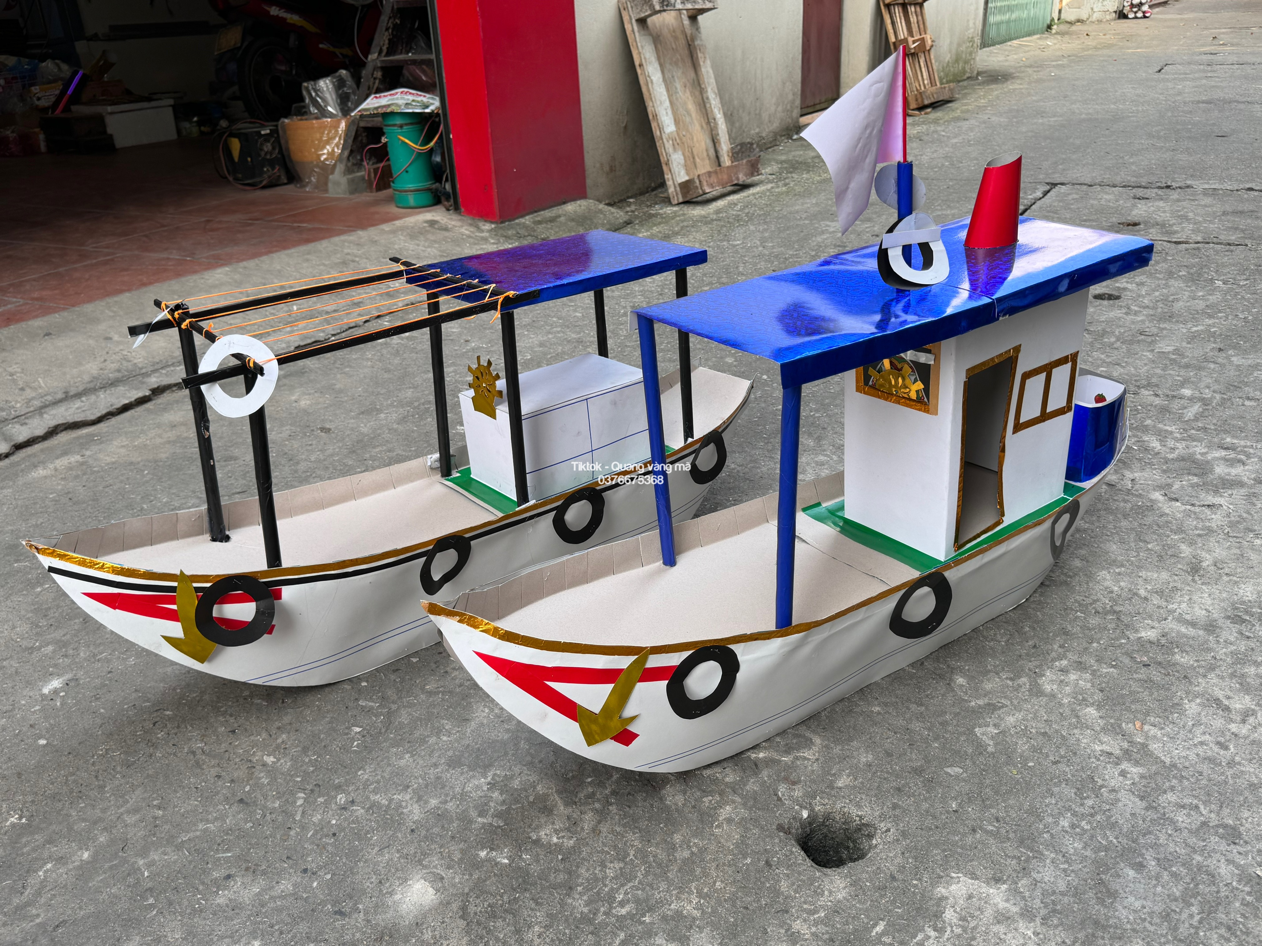 Thuyền thu hoạch cá thuyền kéo cá