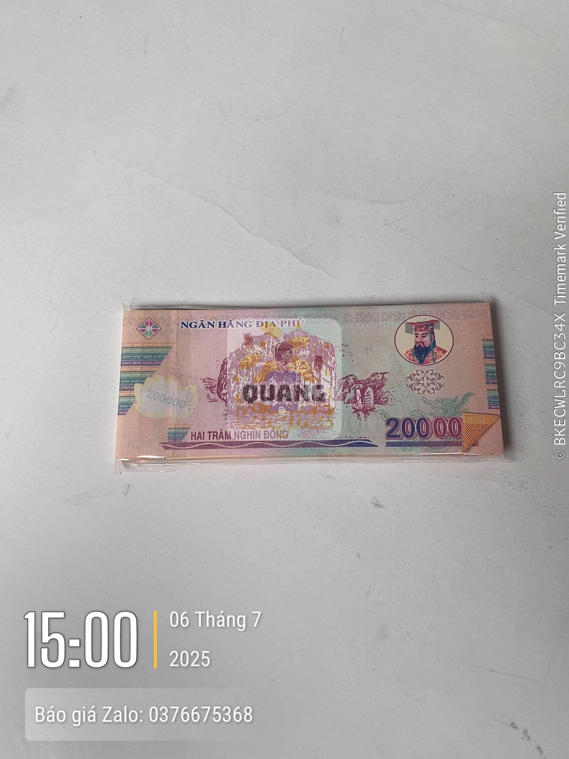 Tiền 11