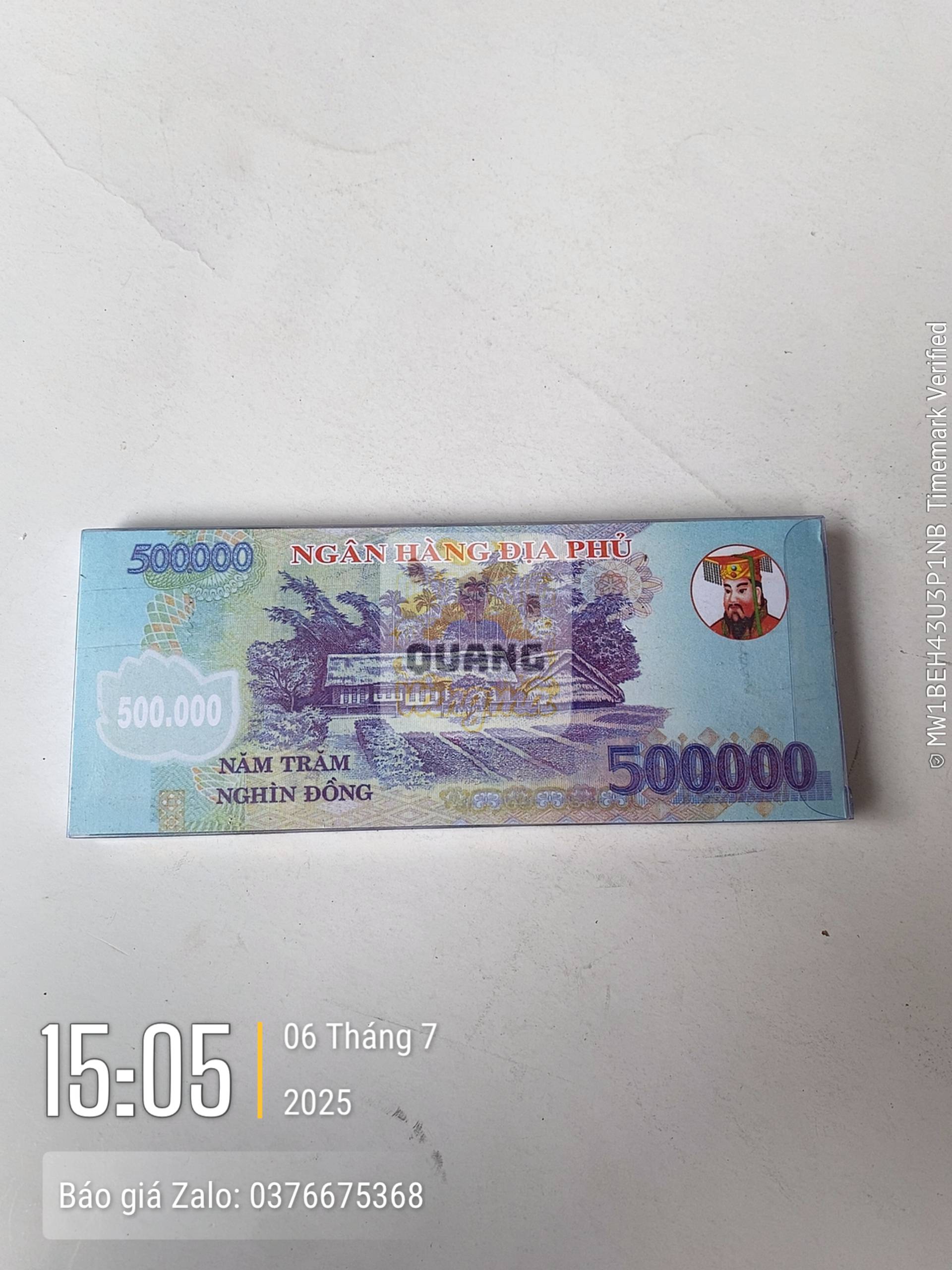 Tiền 17