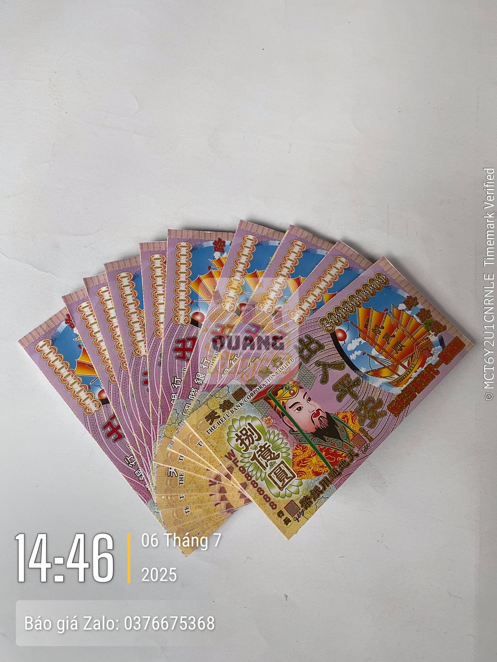 Tiền 4