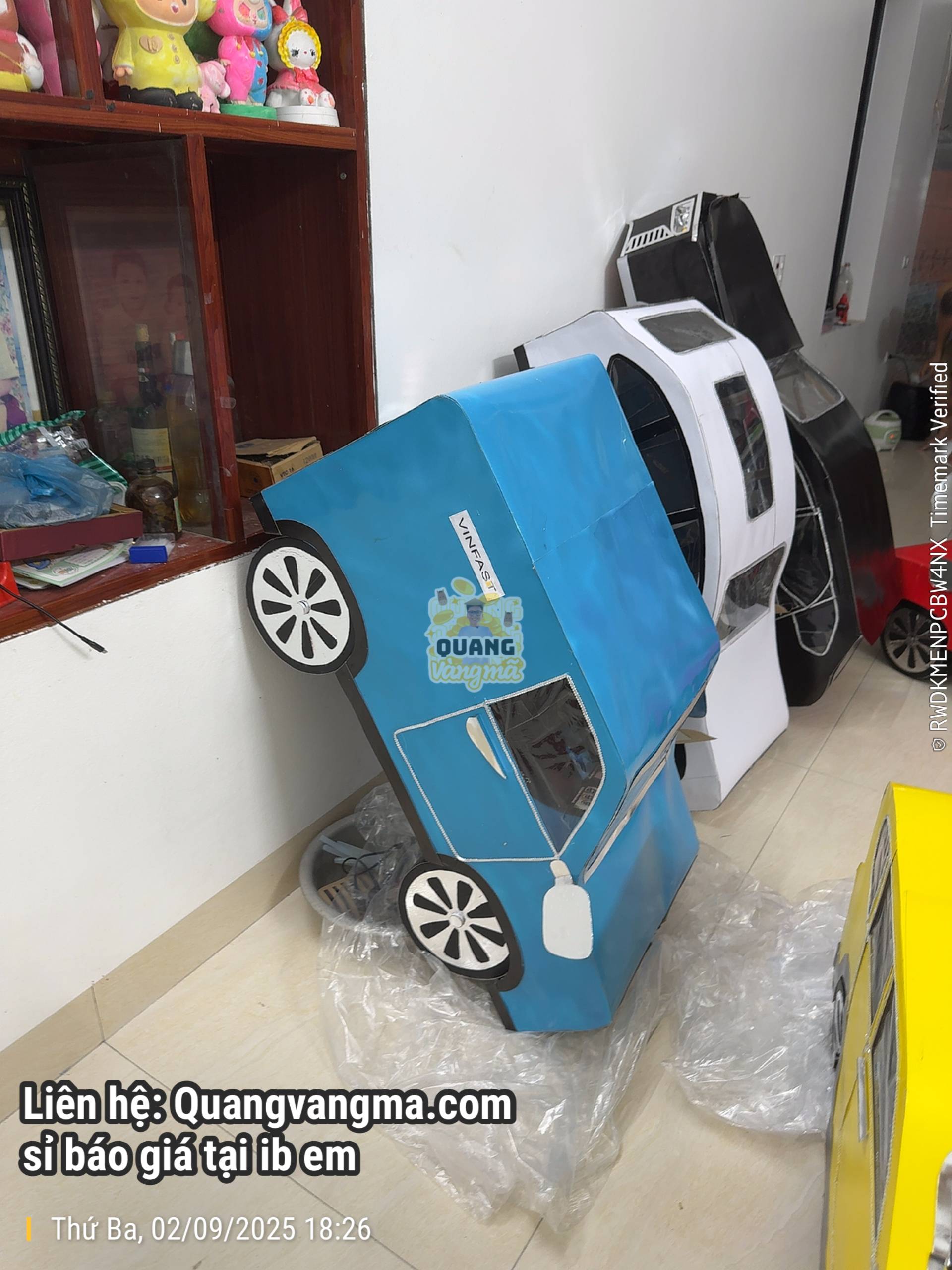 Toàn bộ xe vin