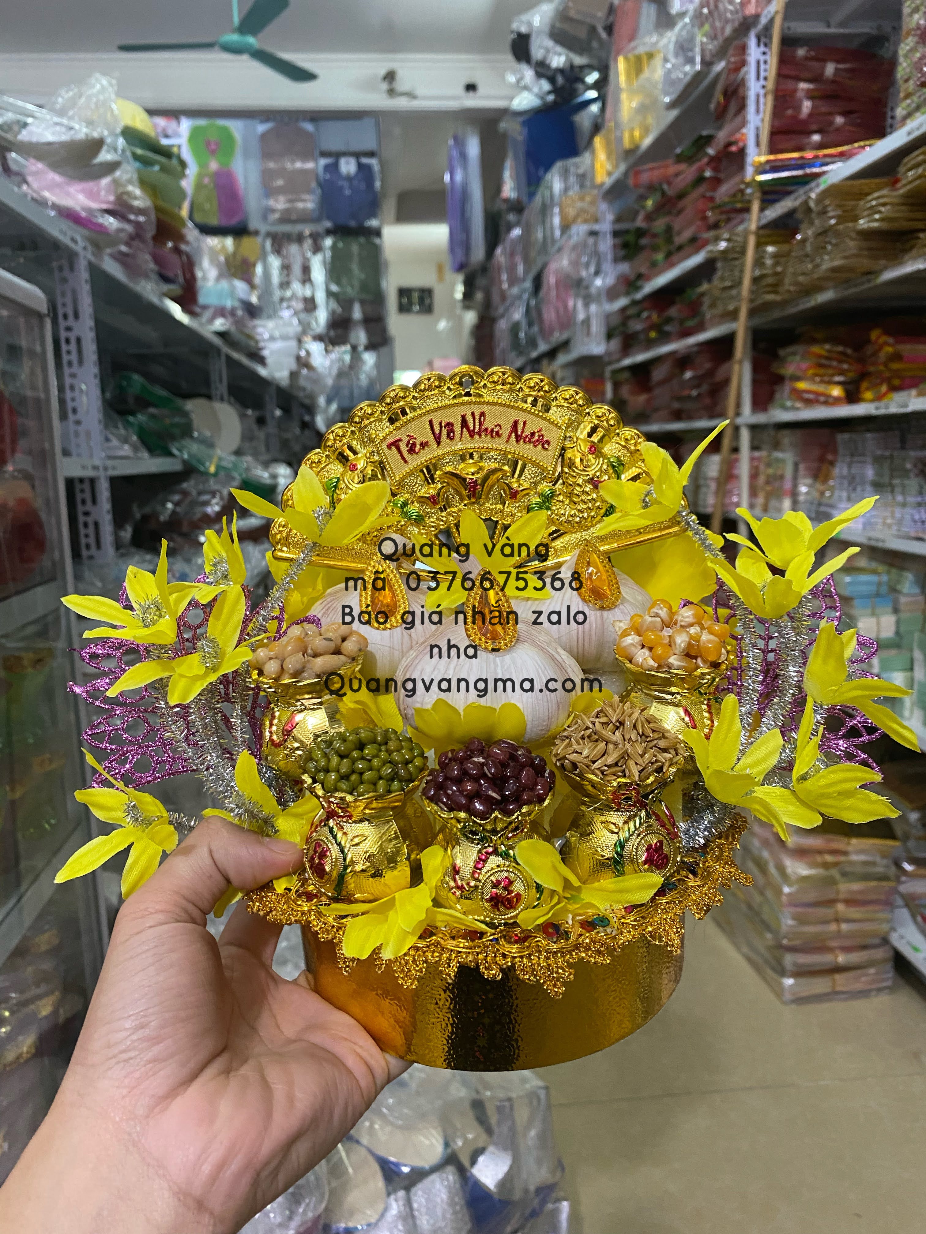 Tỏi bán tết