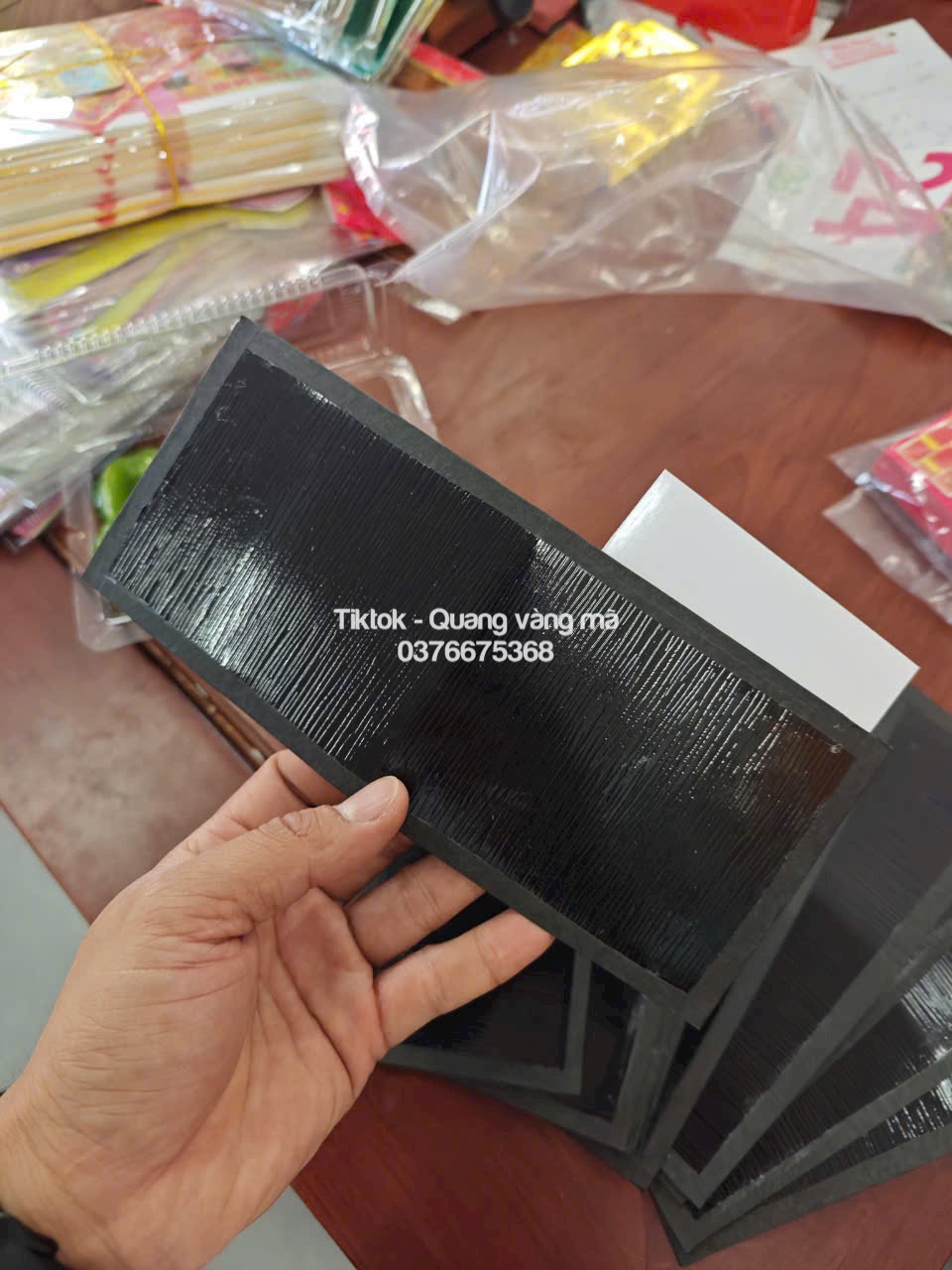 VÍ ĐỰNG TIỀN