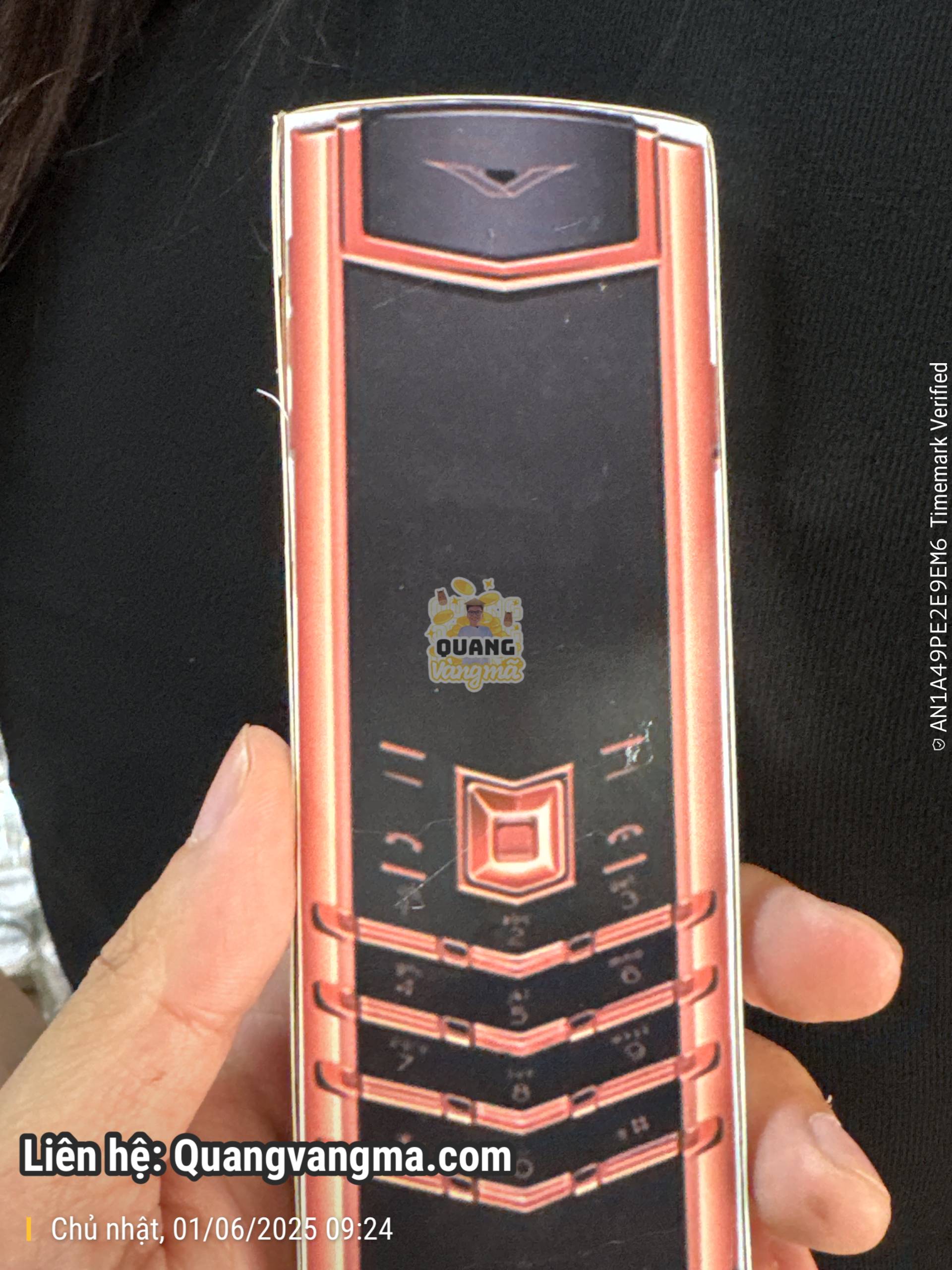 Vertu vàng hồng