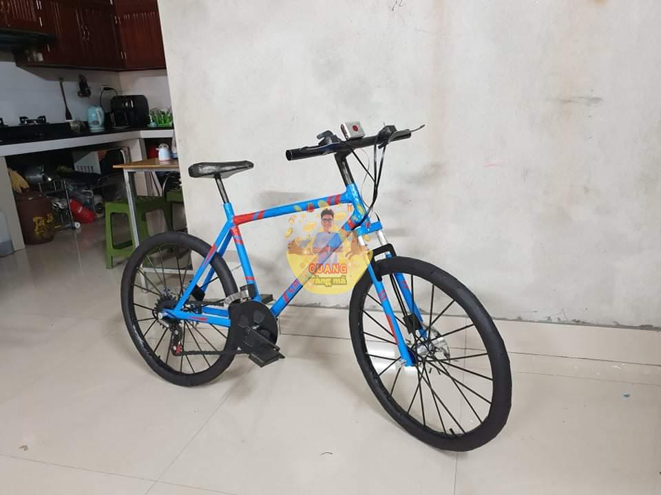 XE ĐẠP ĐUA