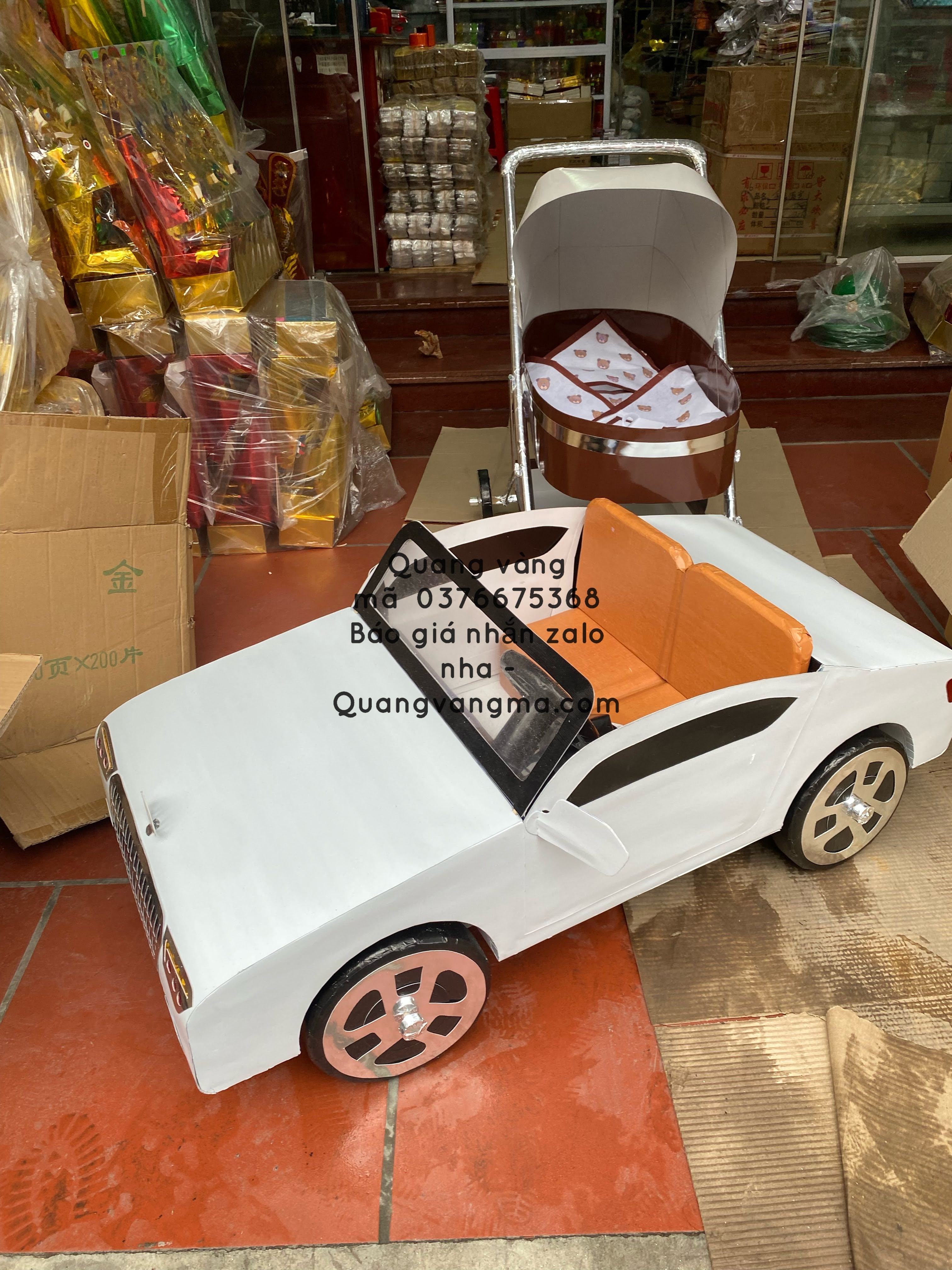 XE ĐIỀU KHIỂN TỪ XA MUI TRẦN