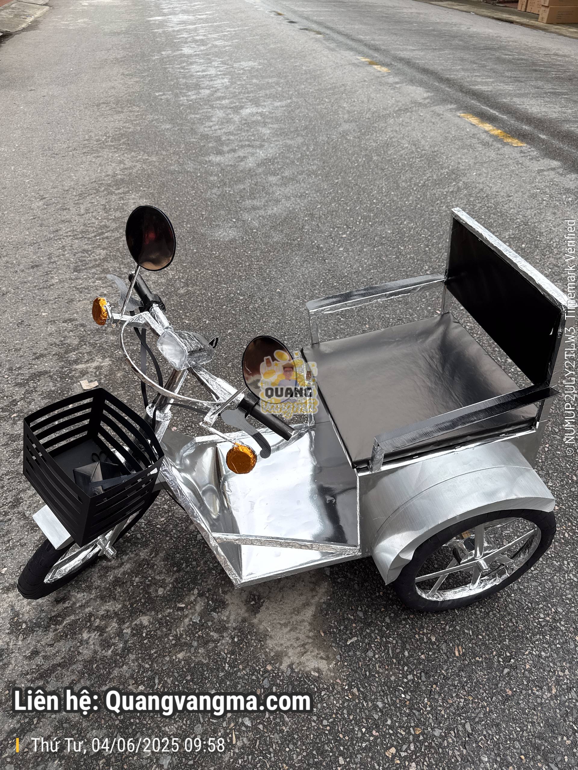 Xe 3 bánh khuyết tật