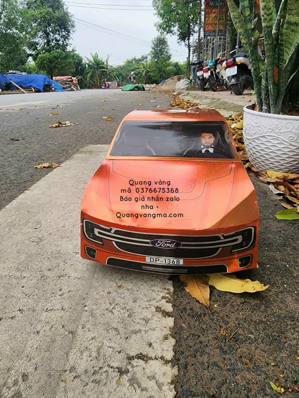 Xe máy ford bán tải