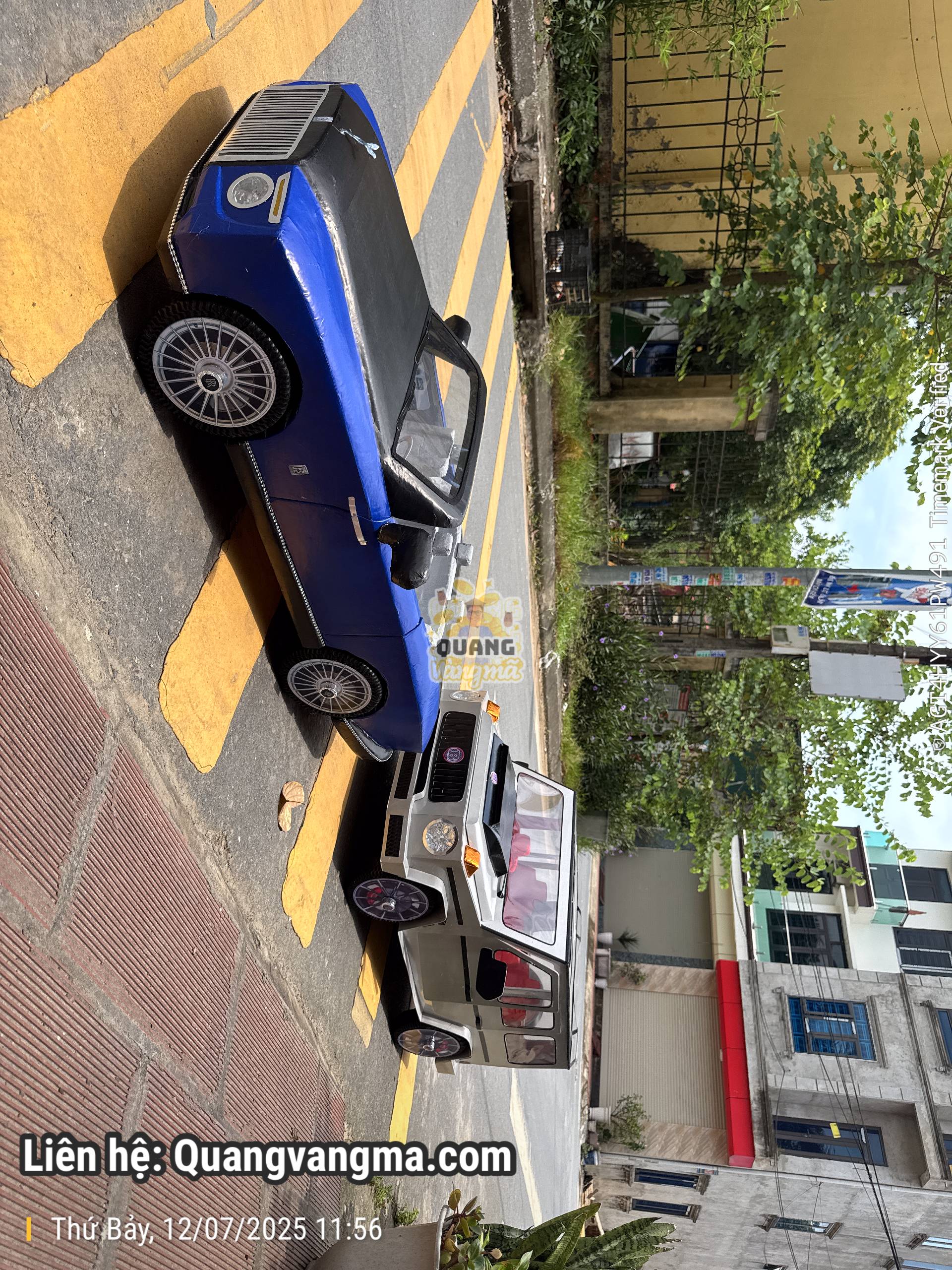 Xe rr cùng g63 mui trần