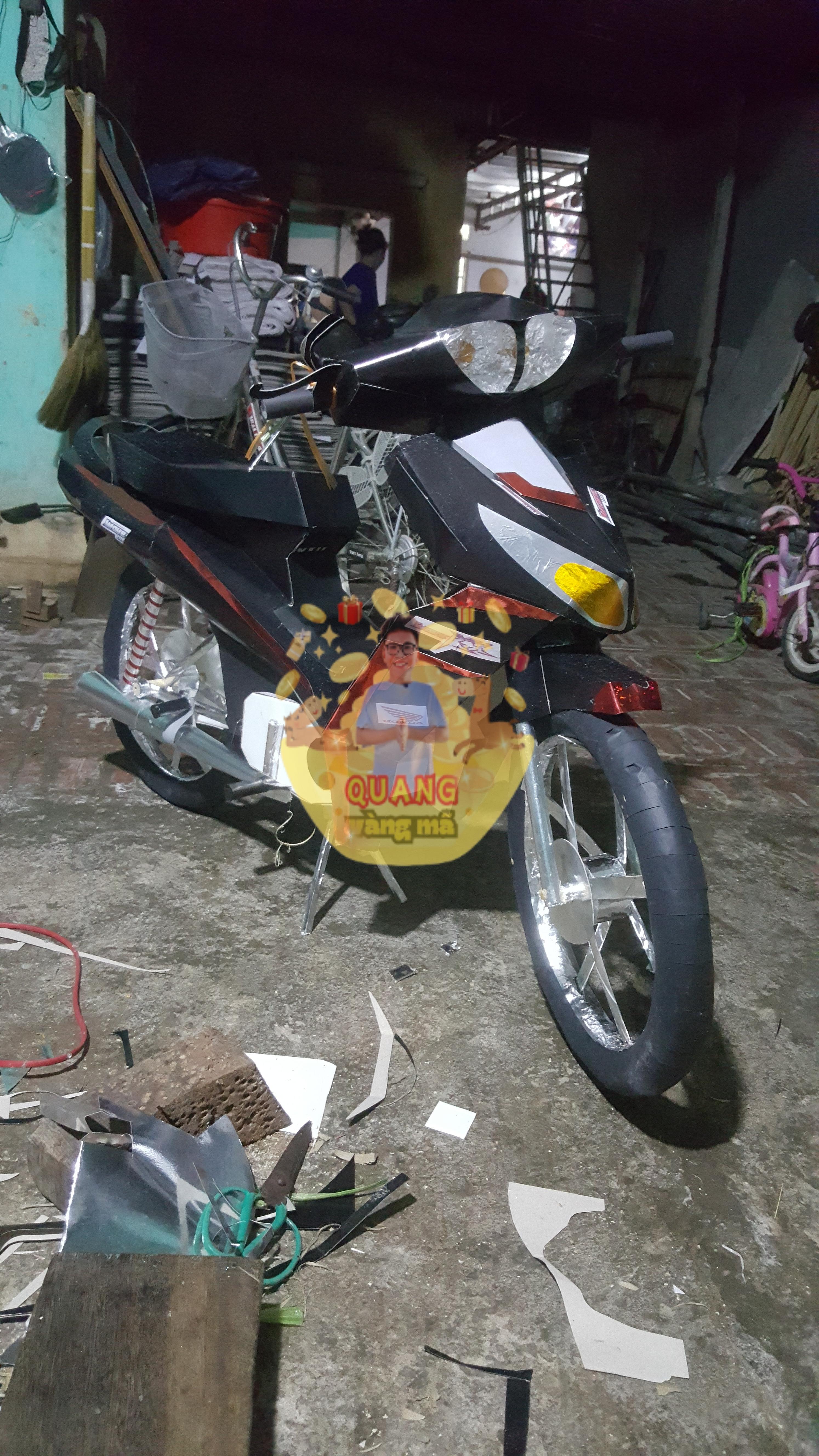 Xe wave đen đỏ