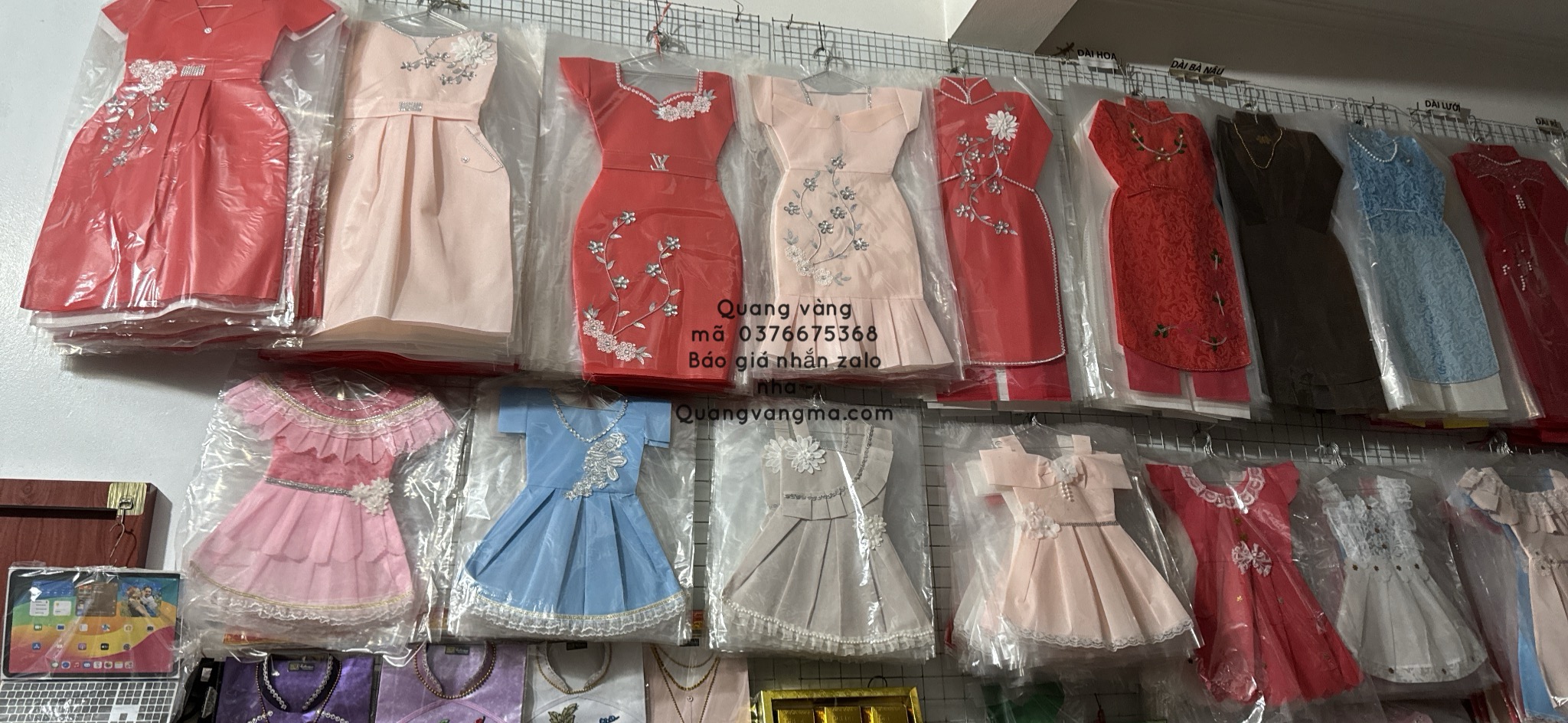 Các mẫu váy