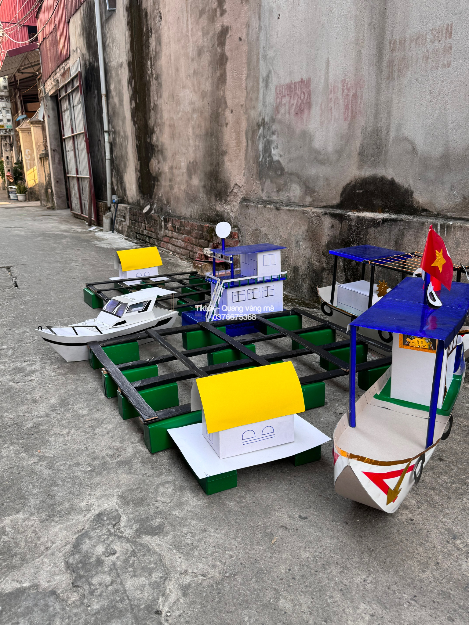 bè nổi nuôi tôm nuôi hàu