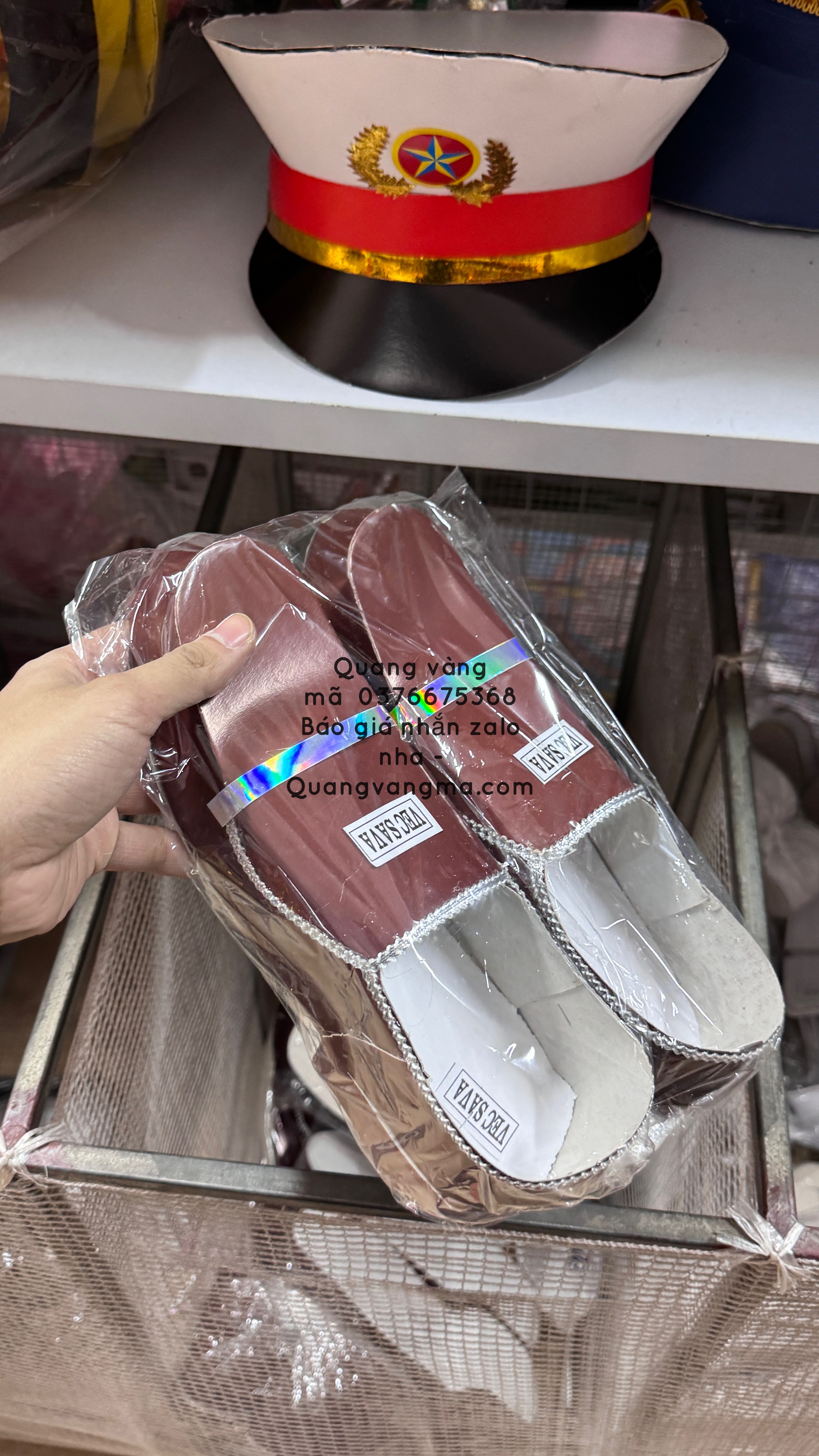 giầy dép các loại bấm vào để xem