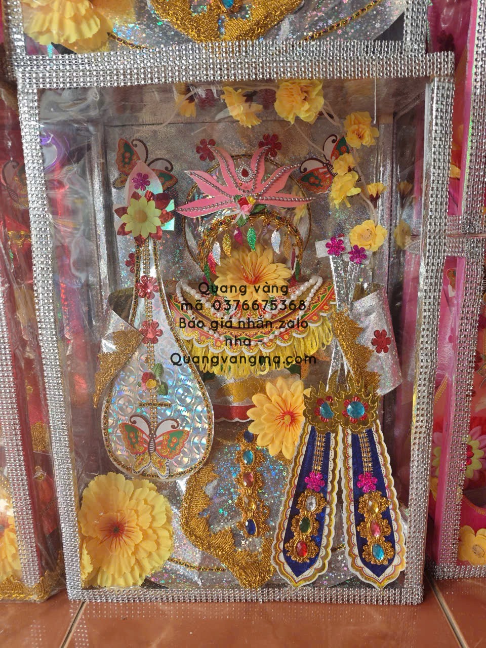hộp quan cô đầy đủ