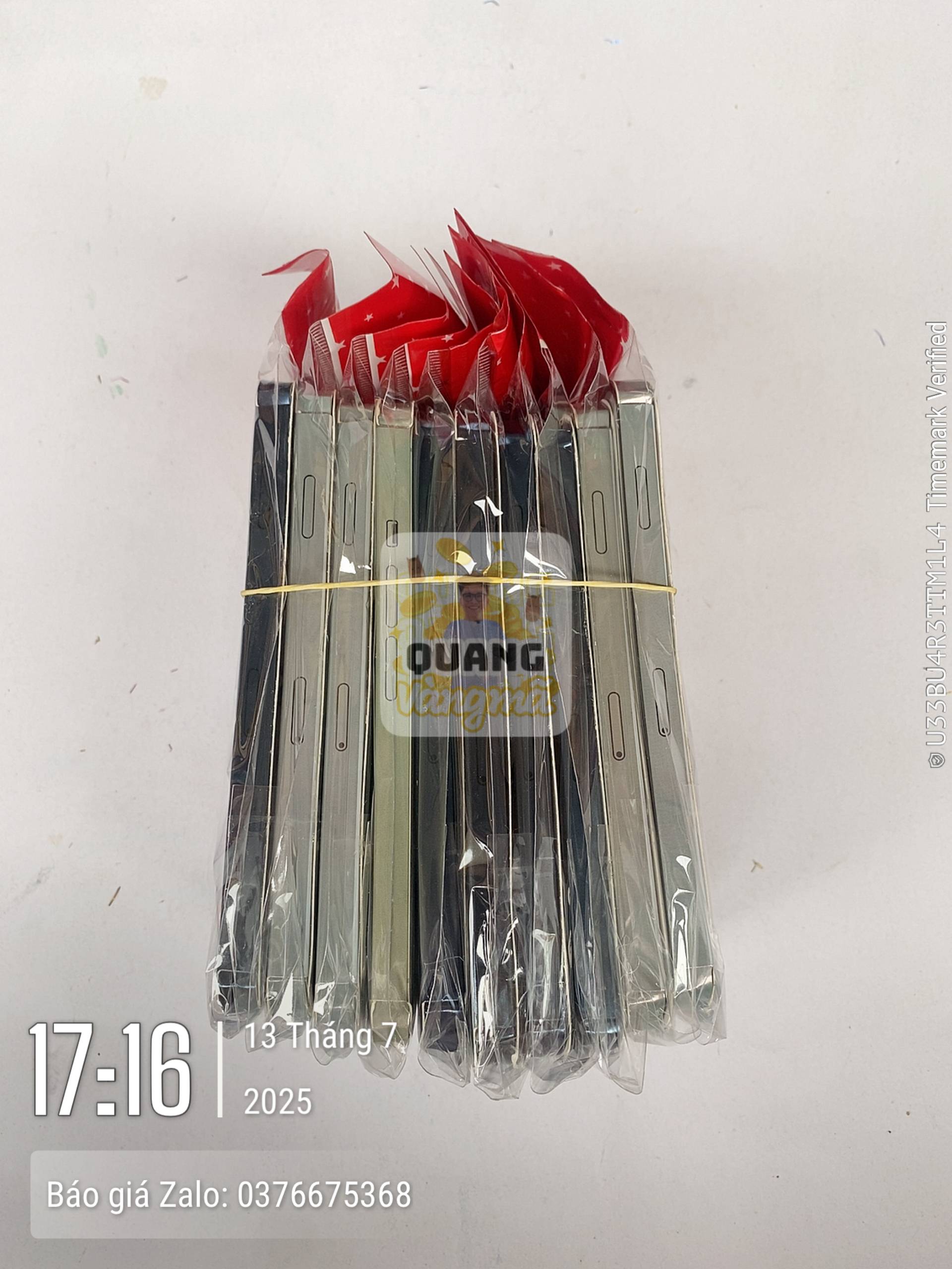 iPhone lậu