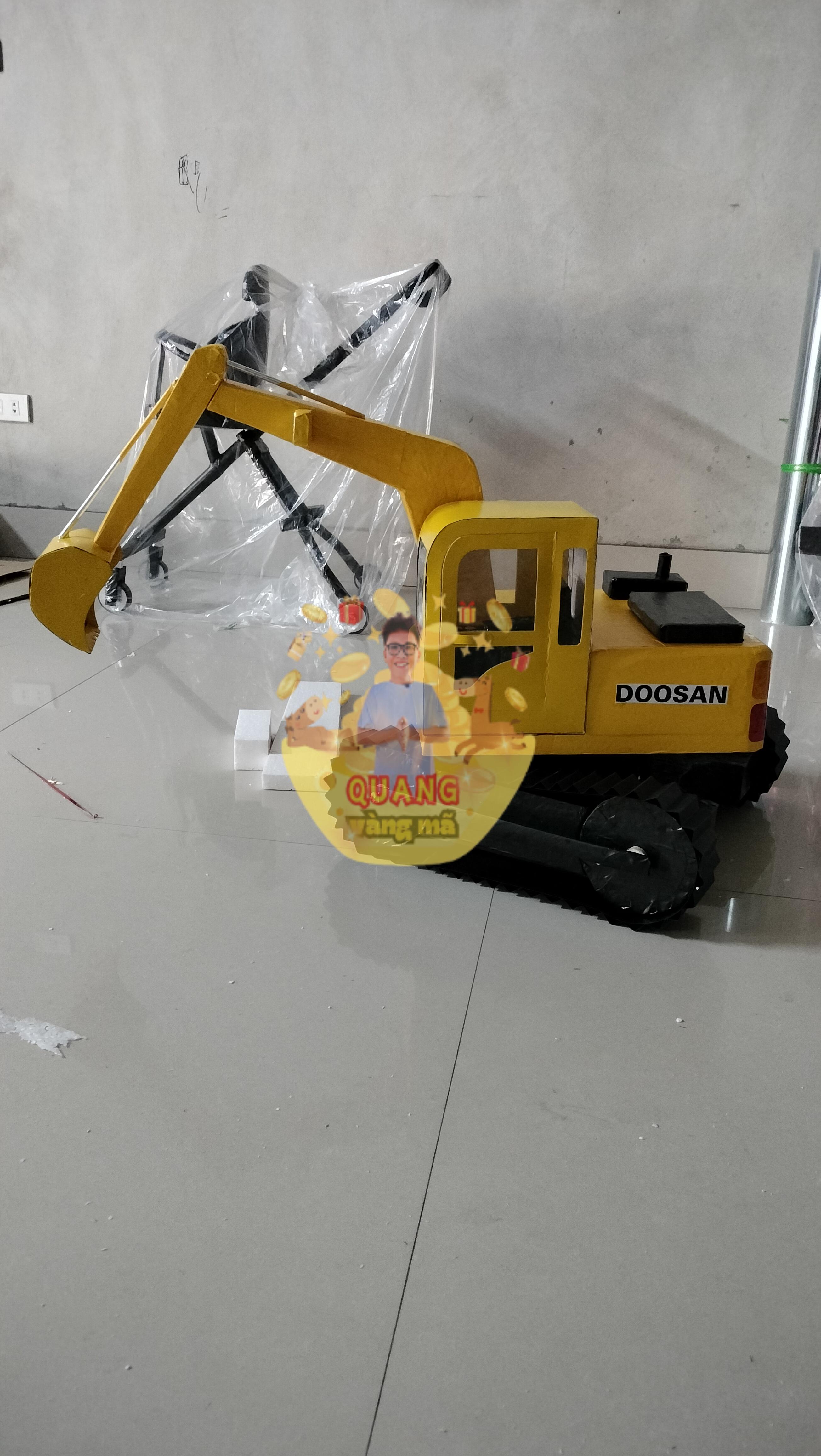 máy múc vàng doosan
