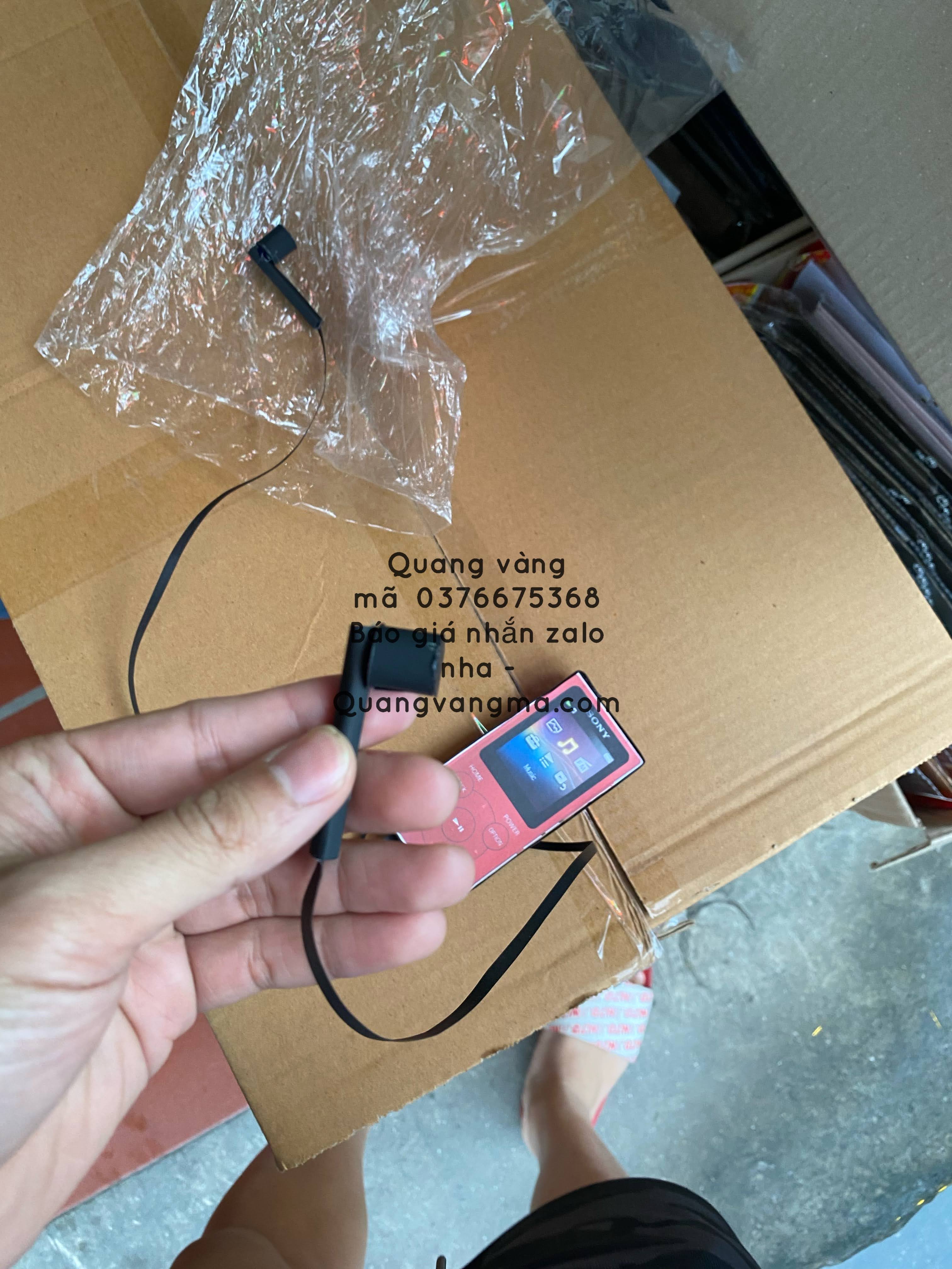 máy nghe nhạc nhỏ