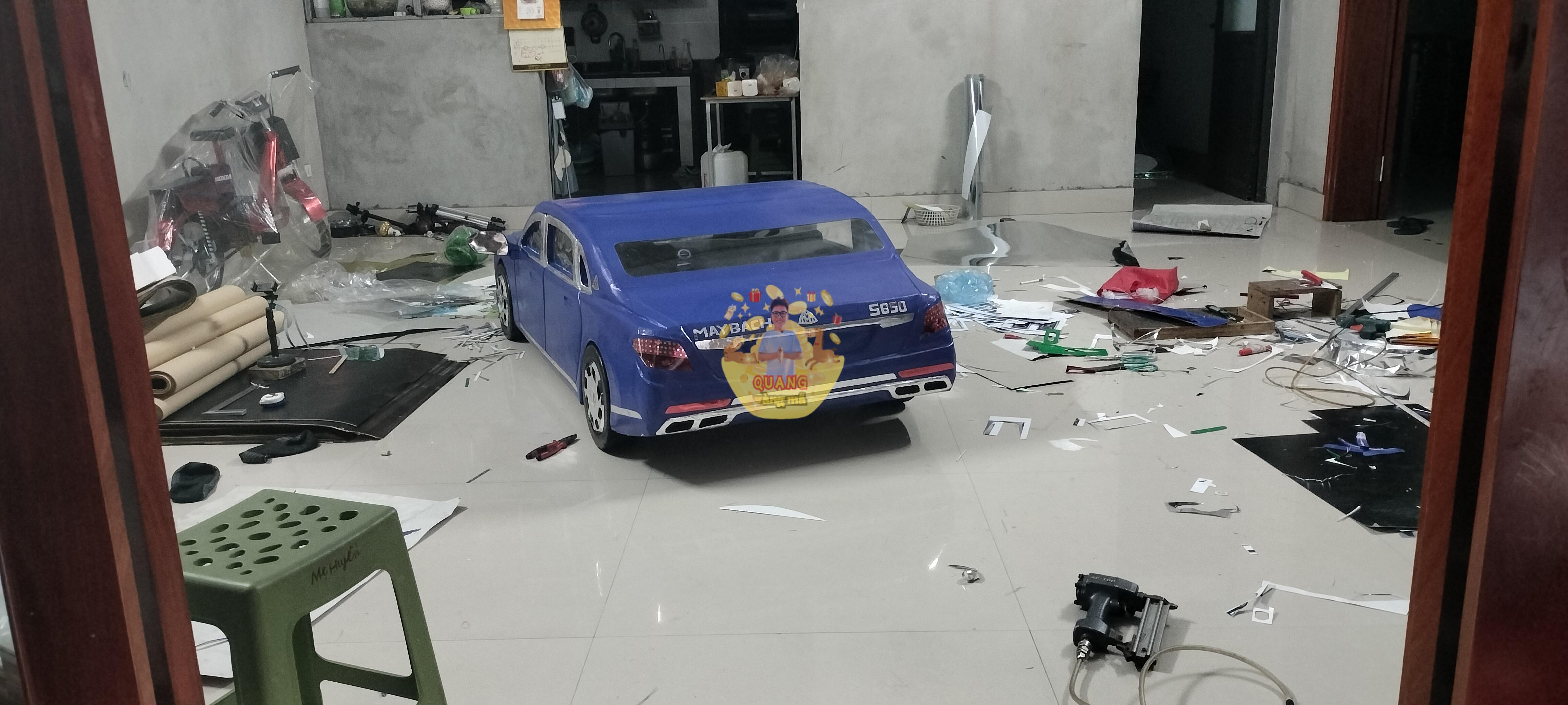 maybach xanh biển