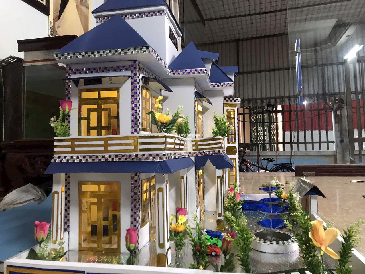nhà 3 tầng san vườn rộng rãi có bể bơi hồ cá công viên đầy đủ nội thất